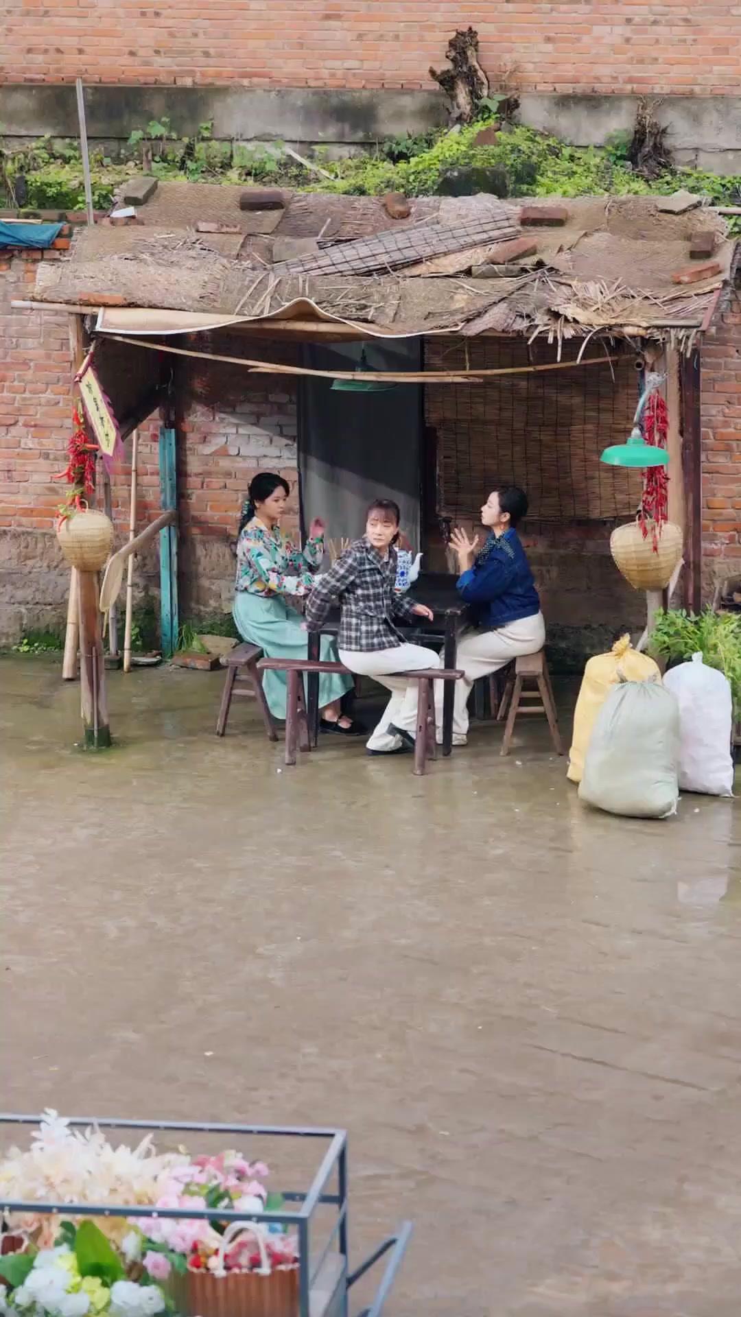 (พากย์เสียง) ฉีกพล็อตเดิม ขึ้นแท่นตัวแม่ยุค