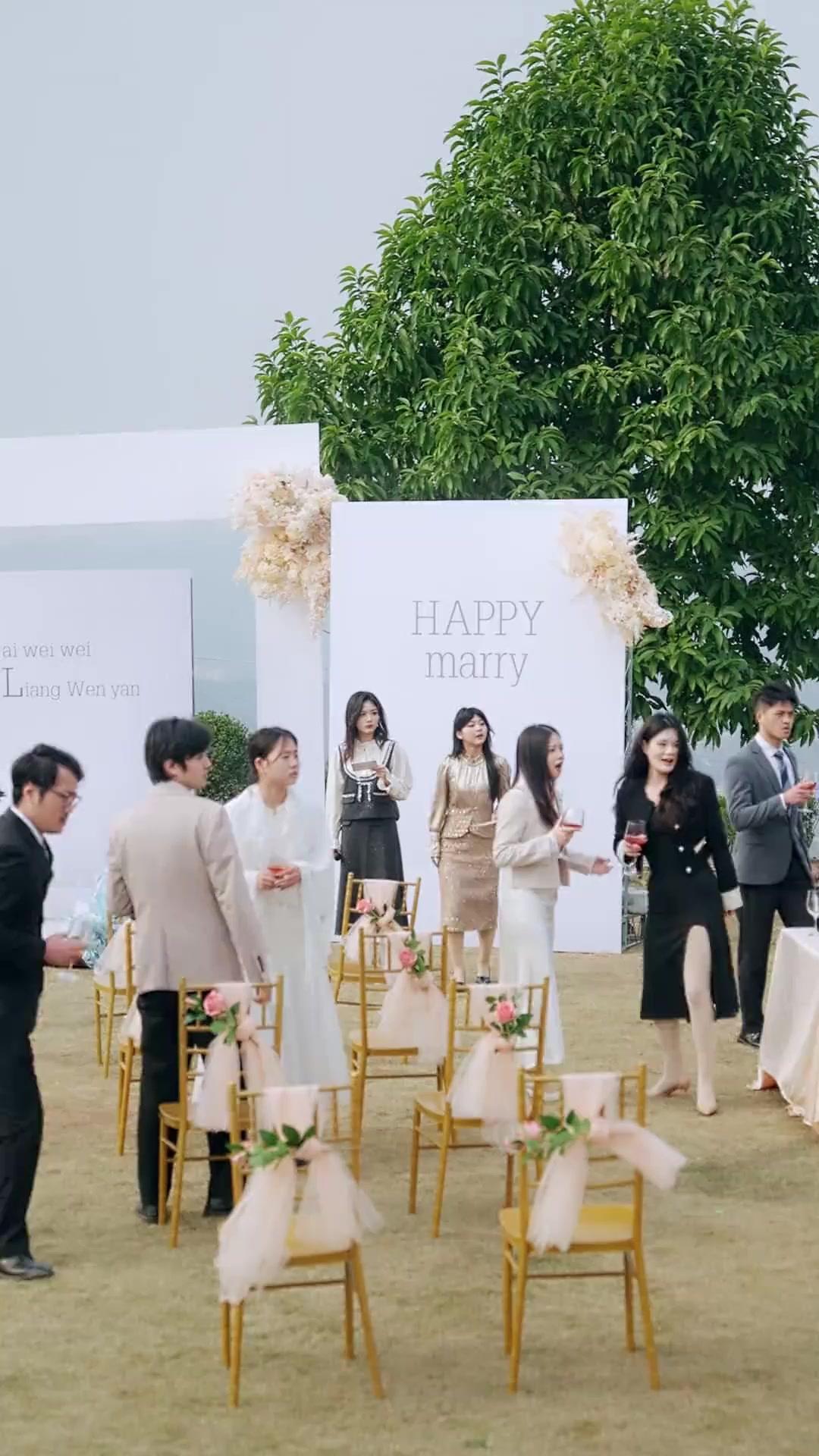 死んだはずの私が、またあなたの前に