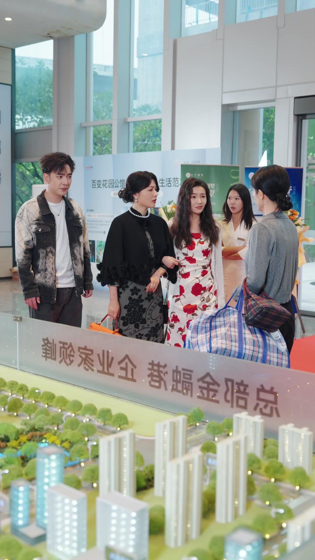 UNE MOITIÉ DE VIE, TU ES LÀ