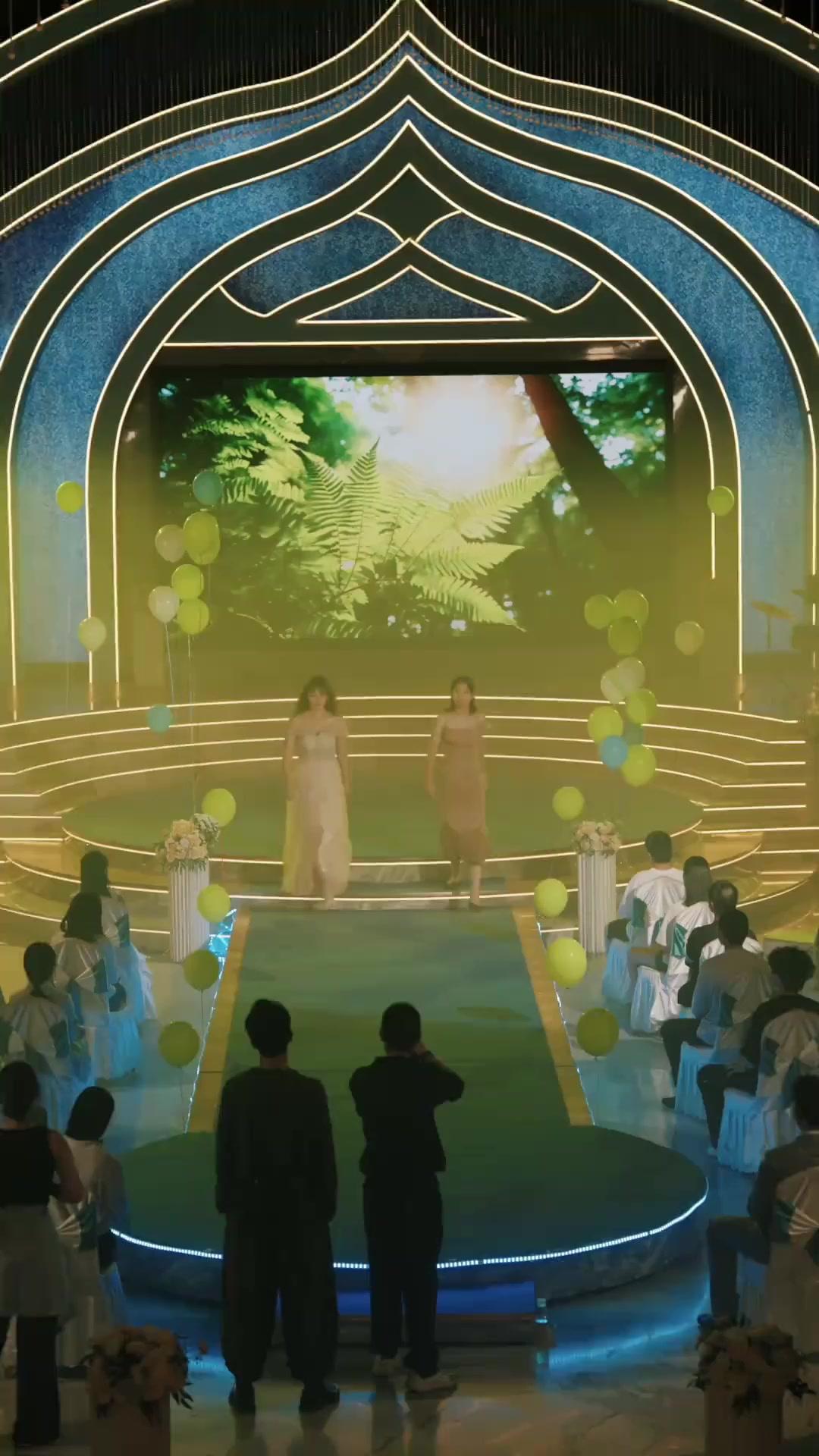 I Marry the CEO to Spite You