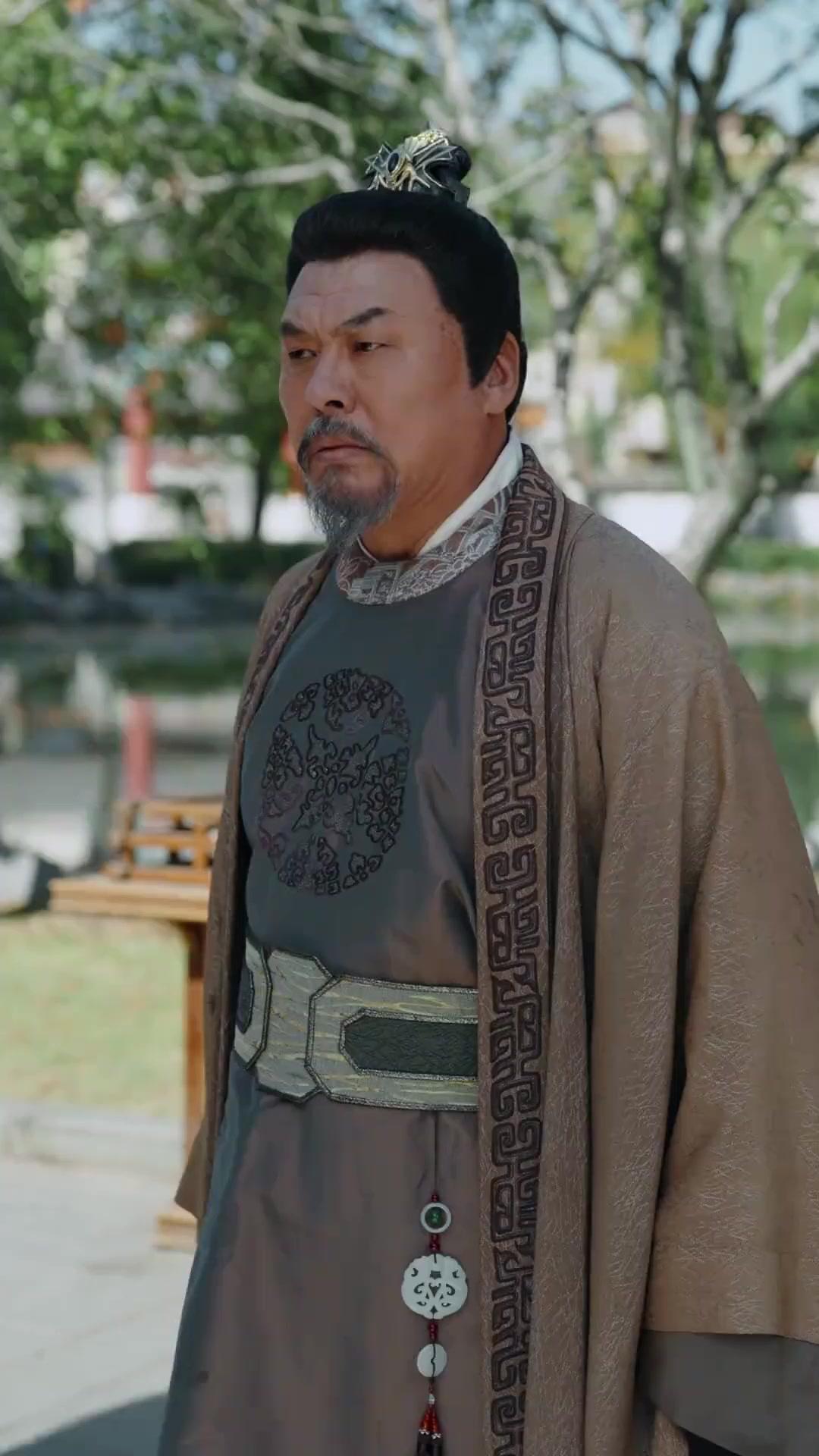 My Useless Daughter is A Grand General?