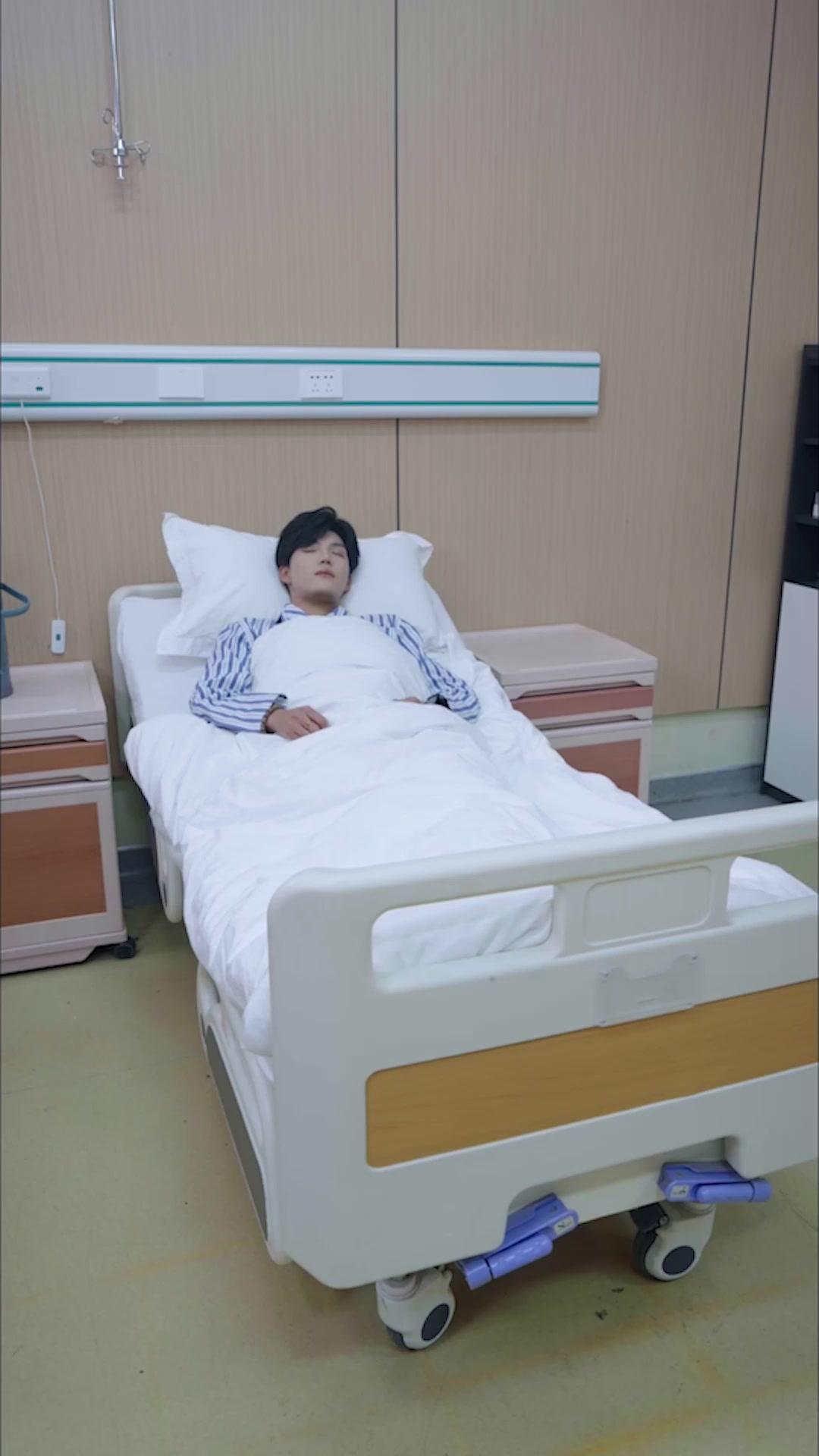 Fingiendo amnesia, atrapé un riquezón