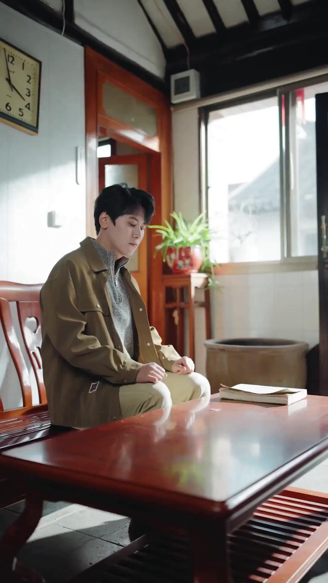 (Dublajlı) 1980'den Gelen Servet