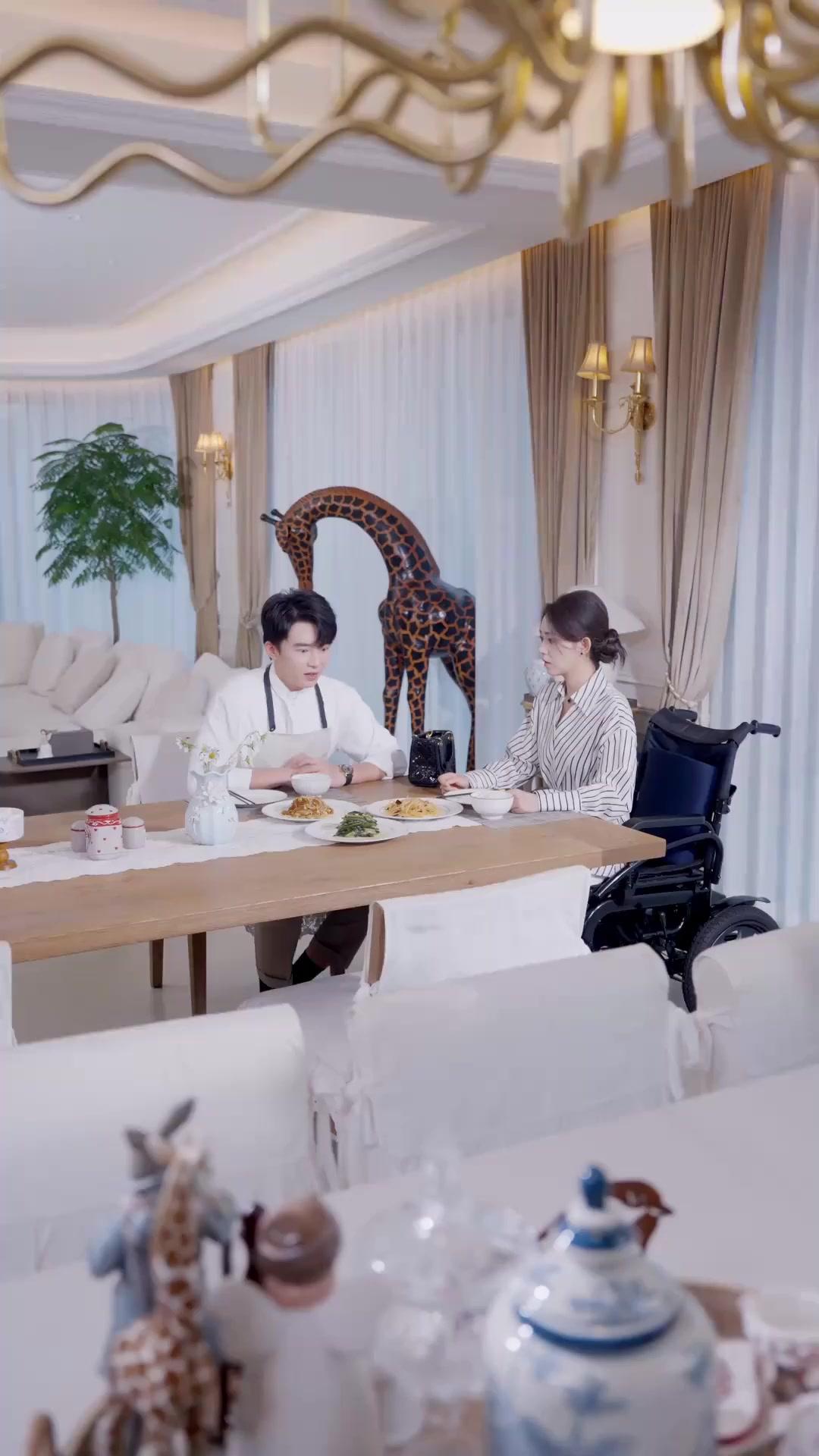 Ms. CEO vs. Mr. Trash Husband 2.0