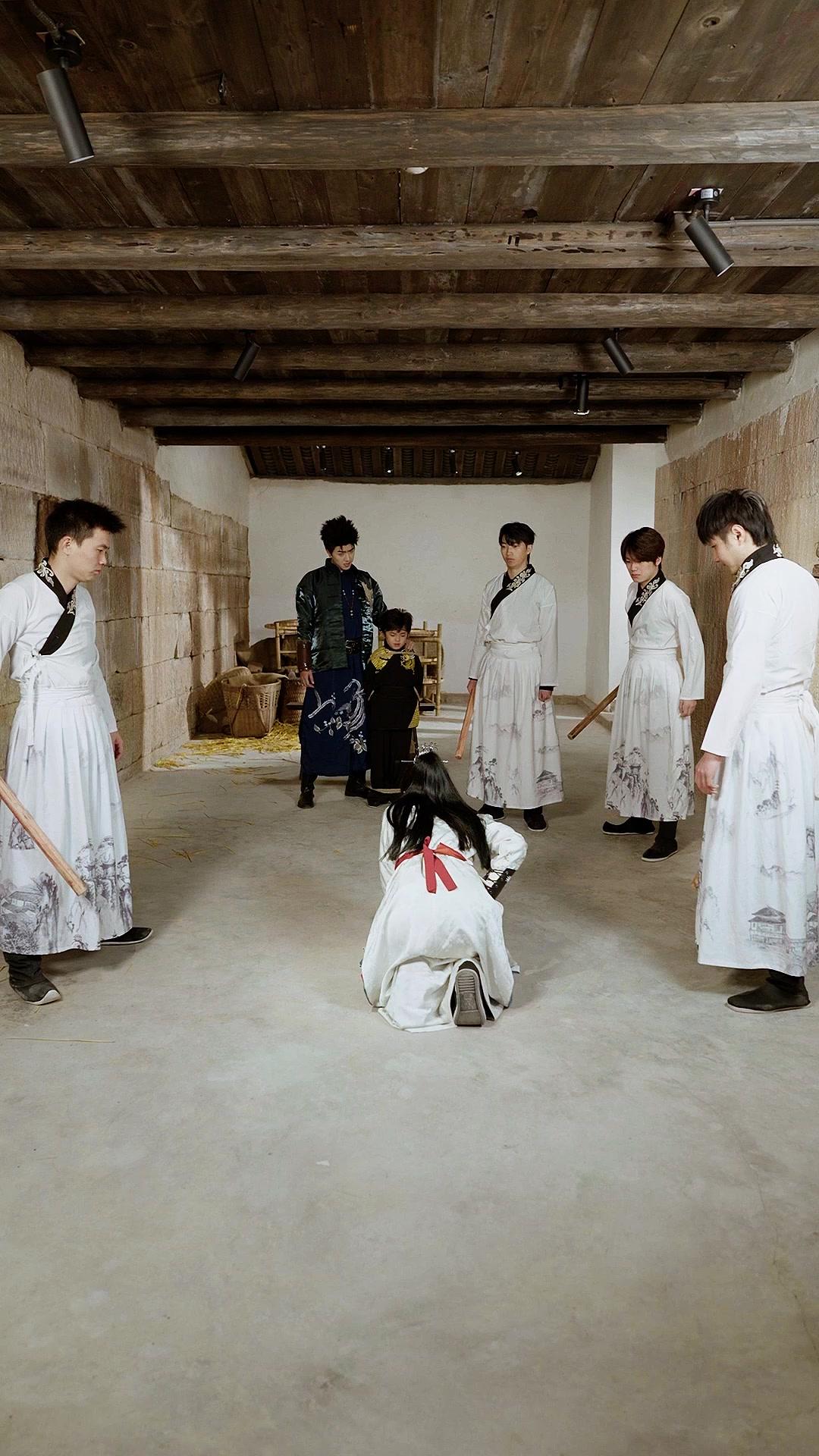 Dewa rezeki reinkarnasi jadi bocah