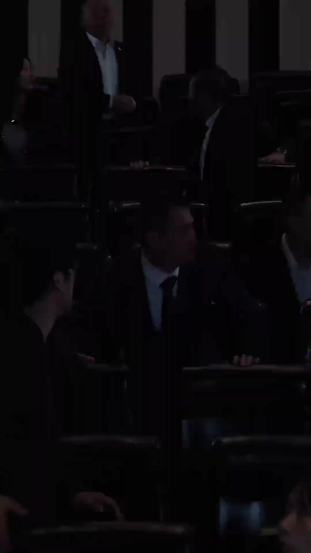 (Sulih suara)Menjadi Bagian dari Hatimu