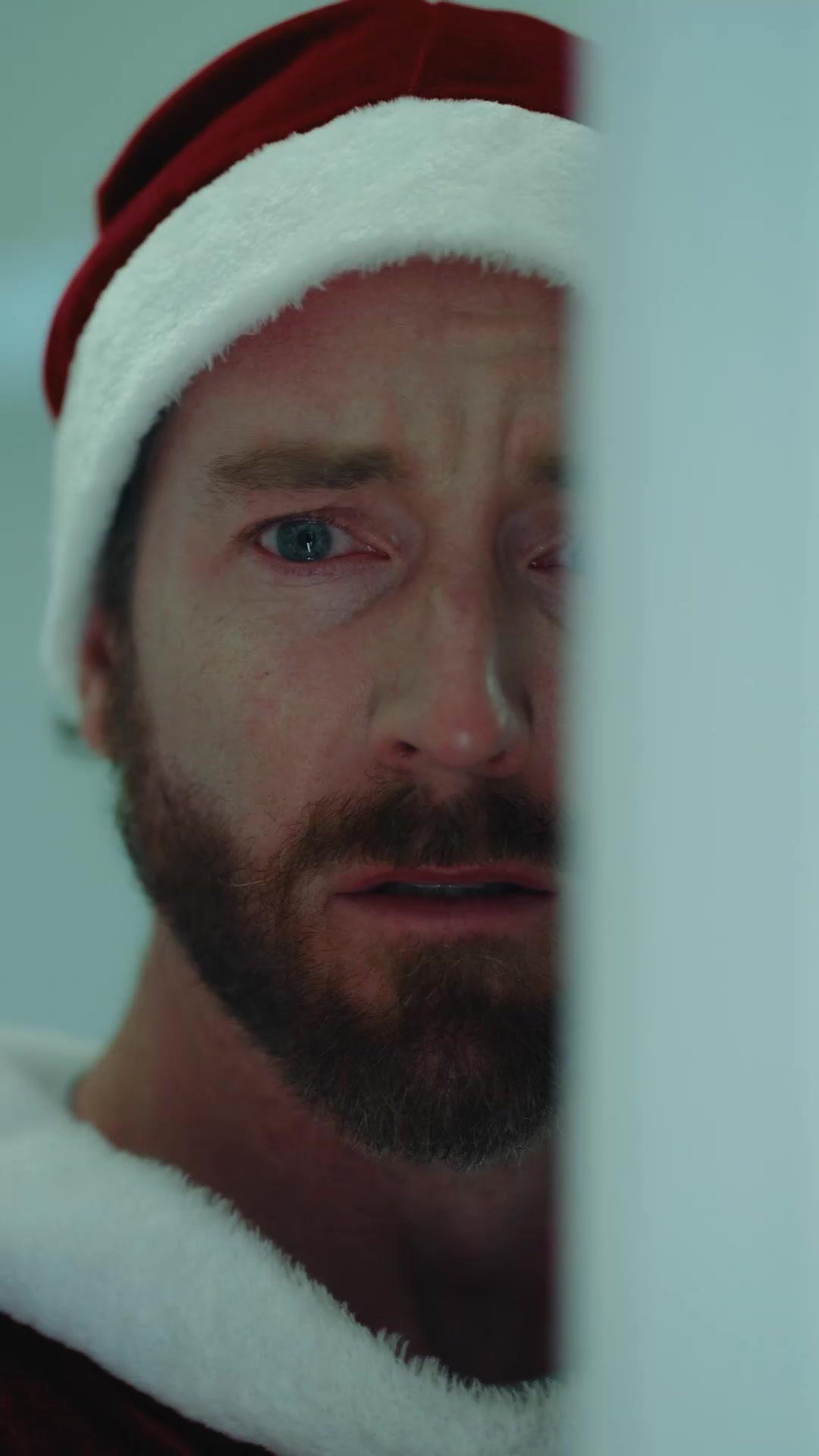 King Returns on Christmas Eve