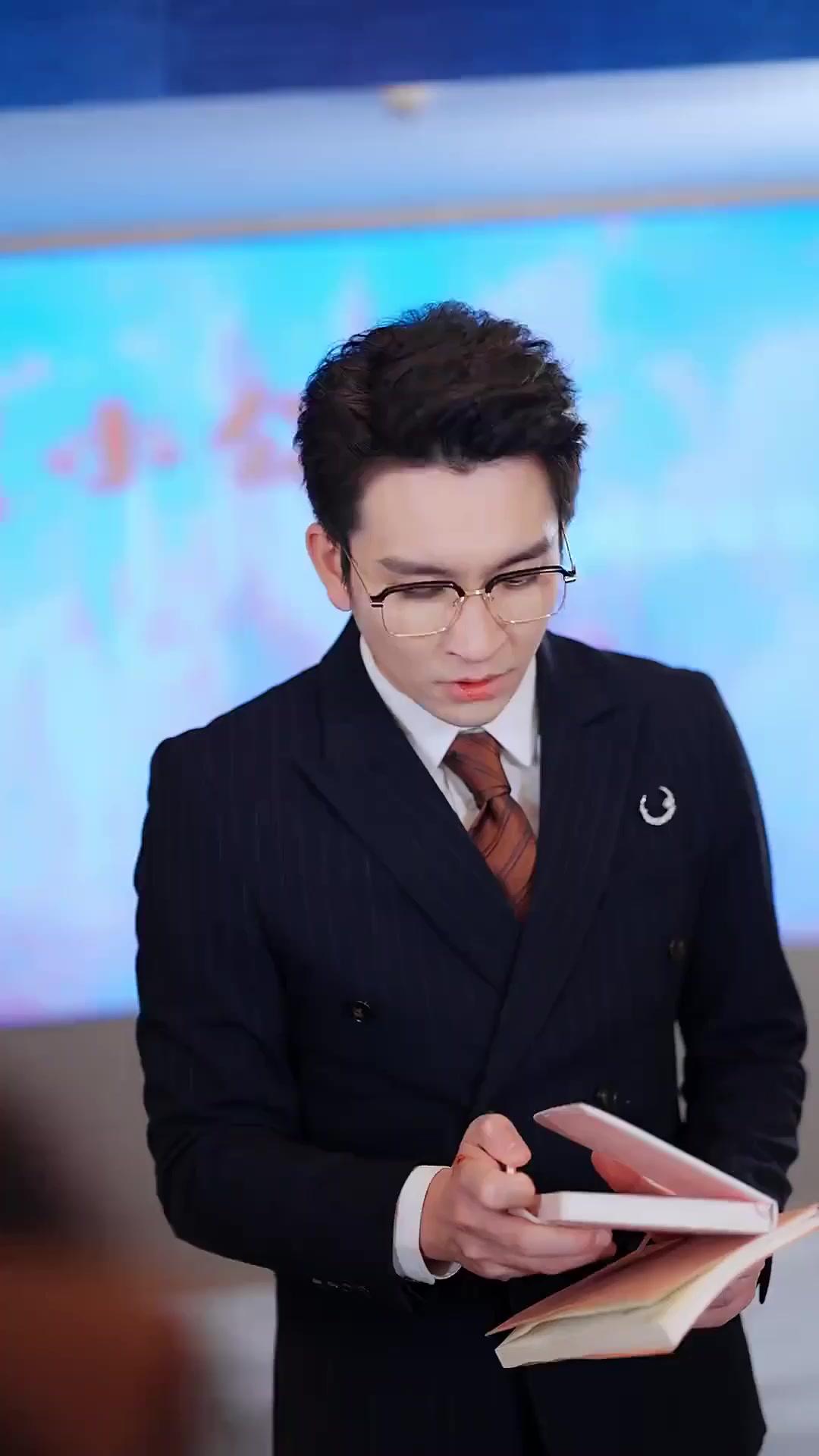 (Dubbed)Take Two, Eva!