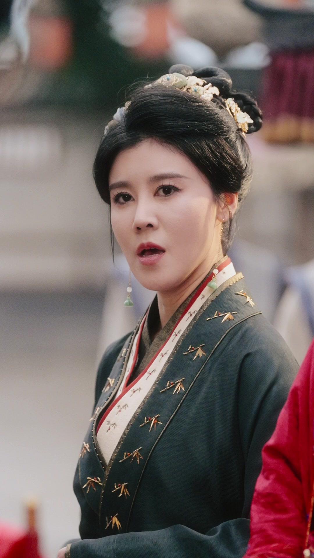 ¡Maté al emperador que levanté!