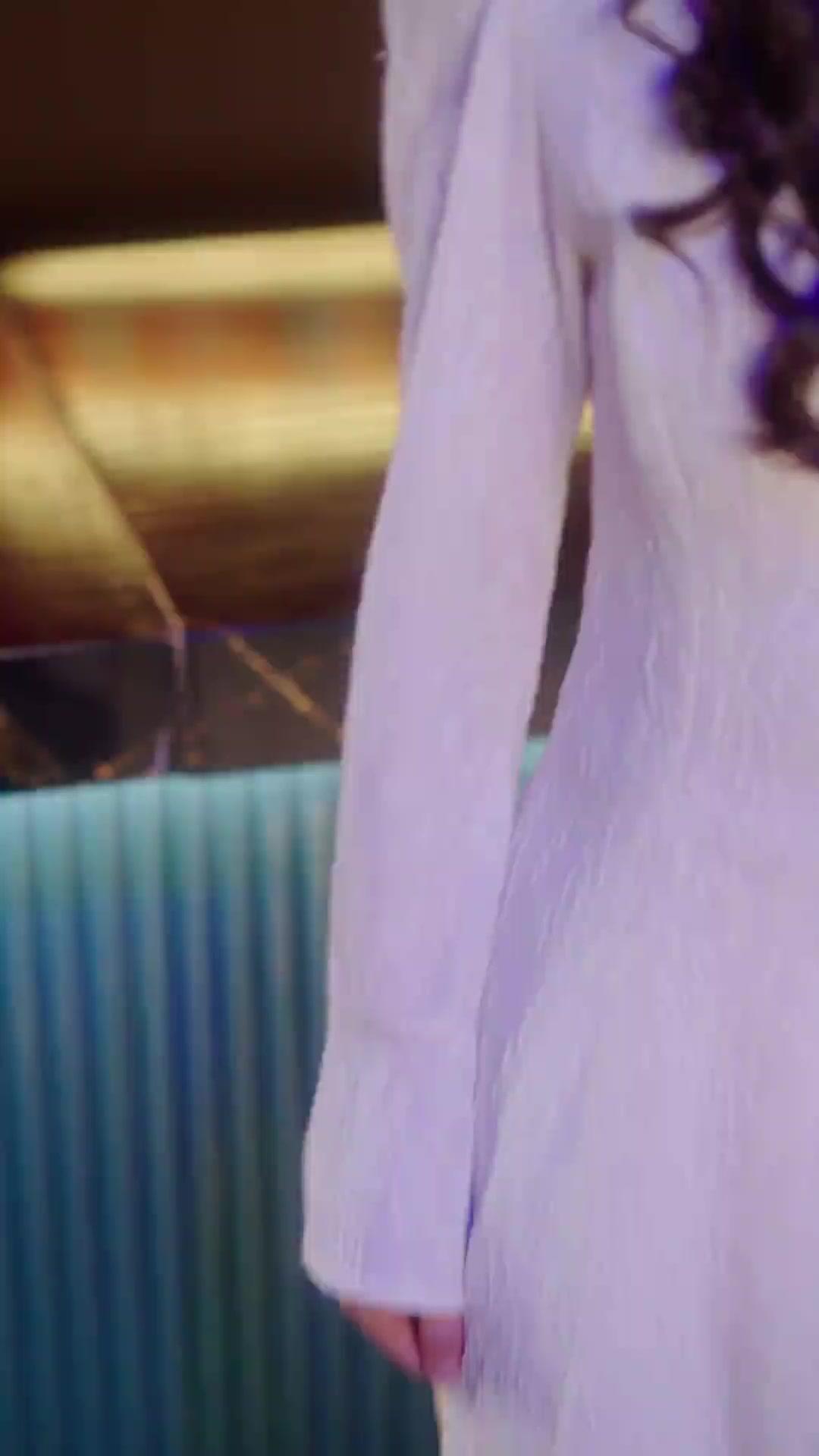 El frío millonario me mima hasta el cielo