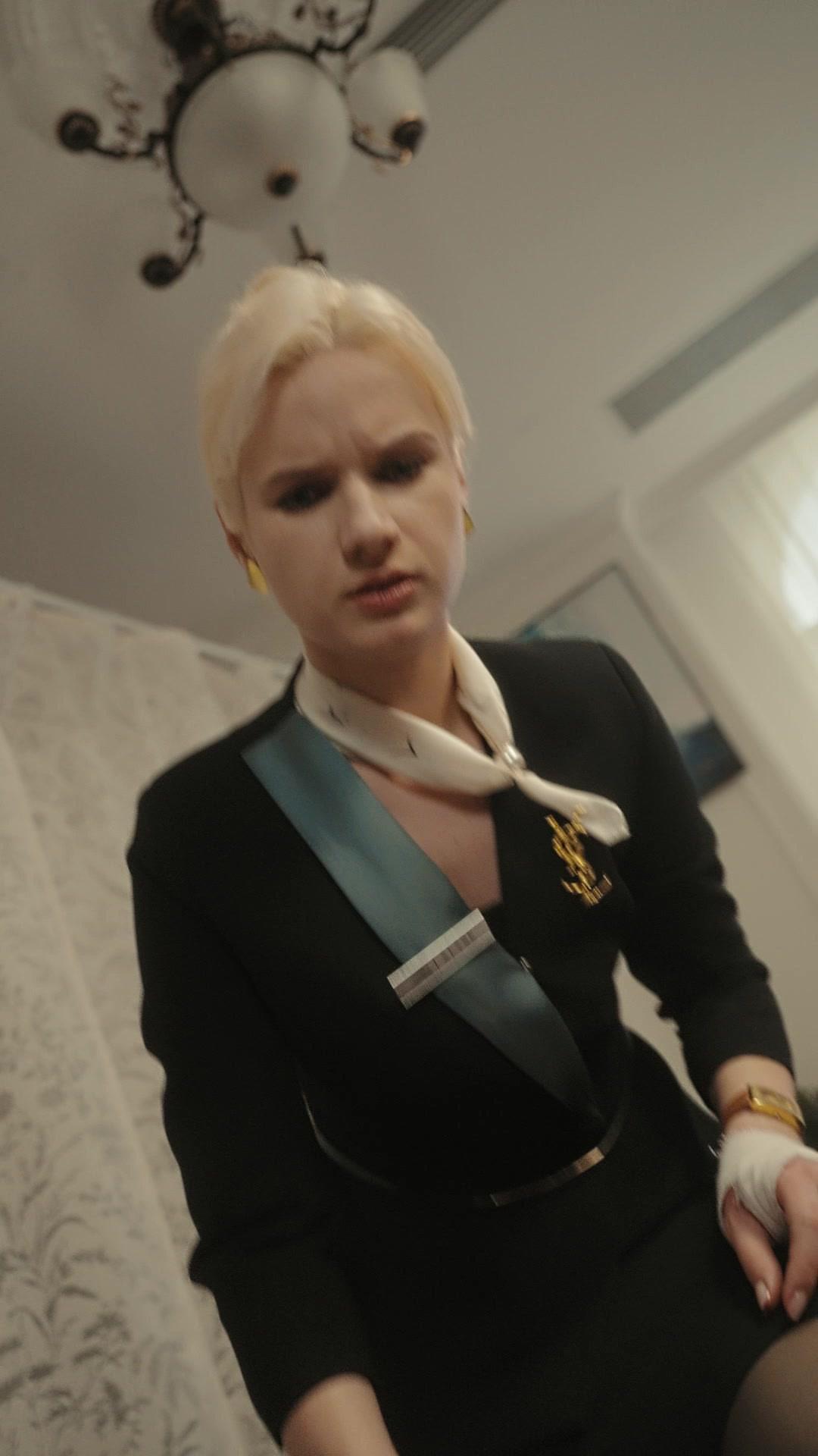 A Mistake at Sea: The Evil Bride Crossed the Billionaire Madam