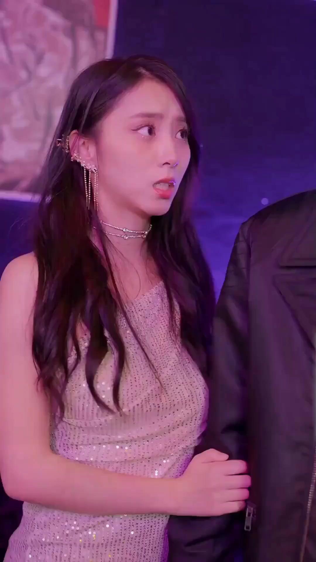 (Lồng tiếng) Chi Tiền Cho Gái