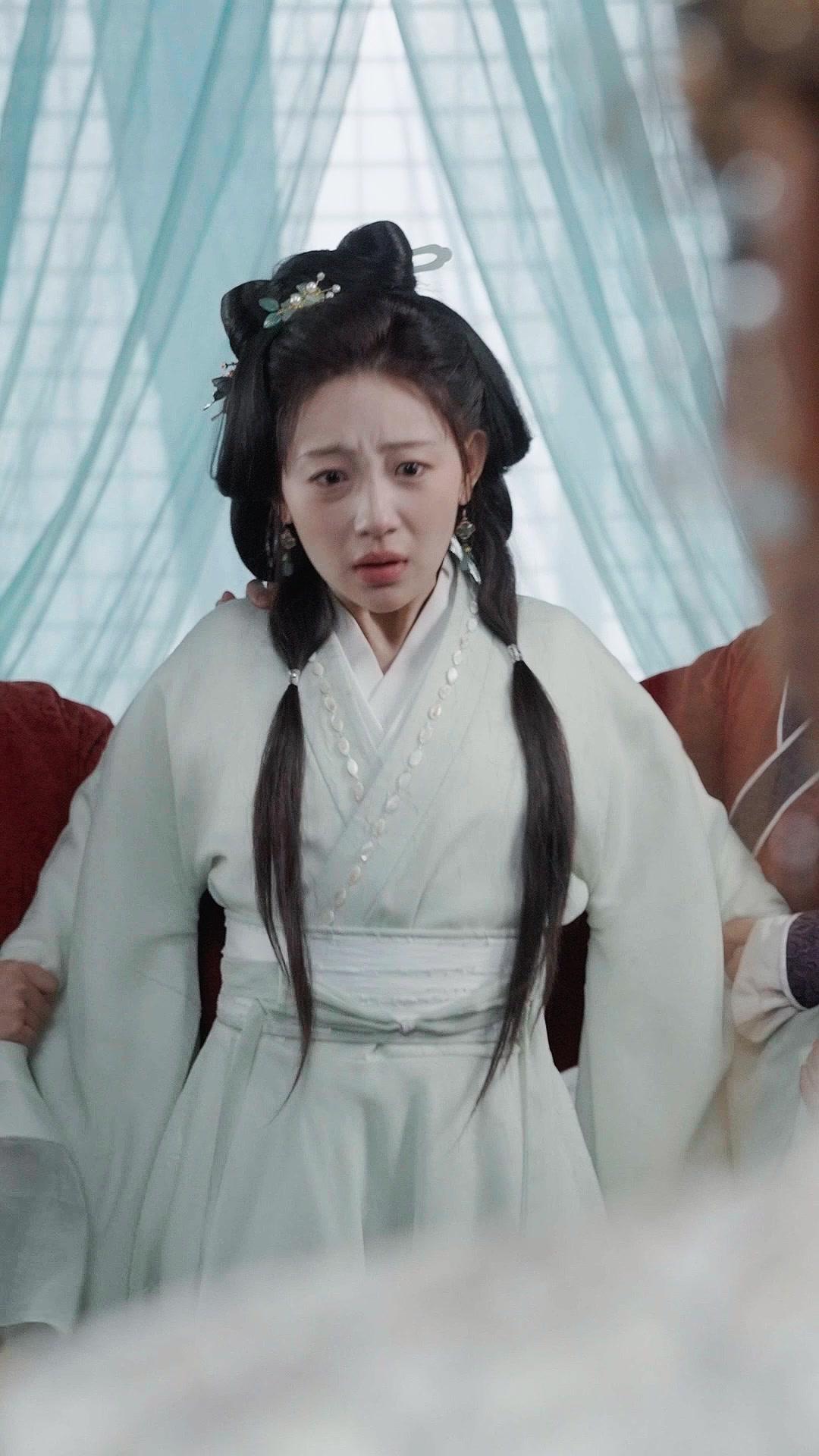 Permaisuri Kabur dengan Anak Kaisar