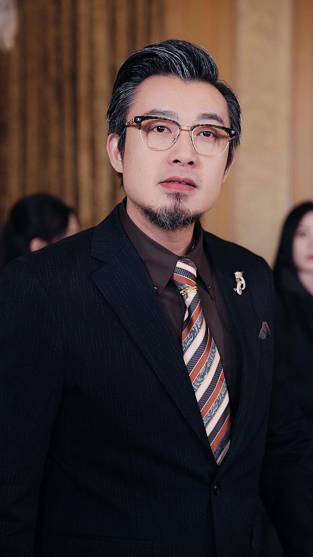 Beggar? Meet the Dragonlady!