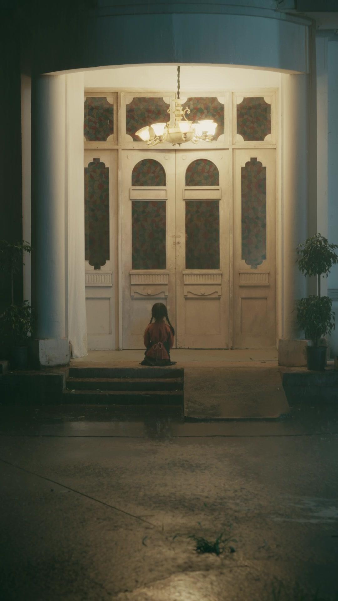 Die kleine Schuhputzerin