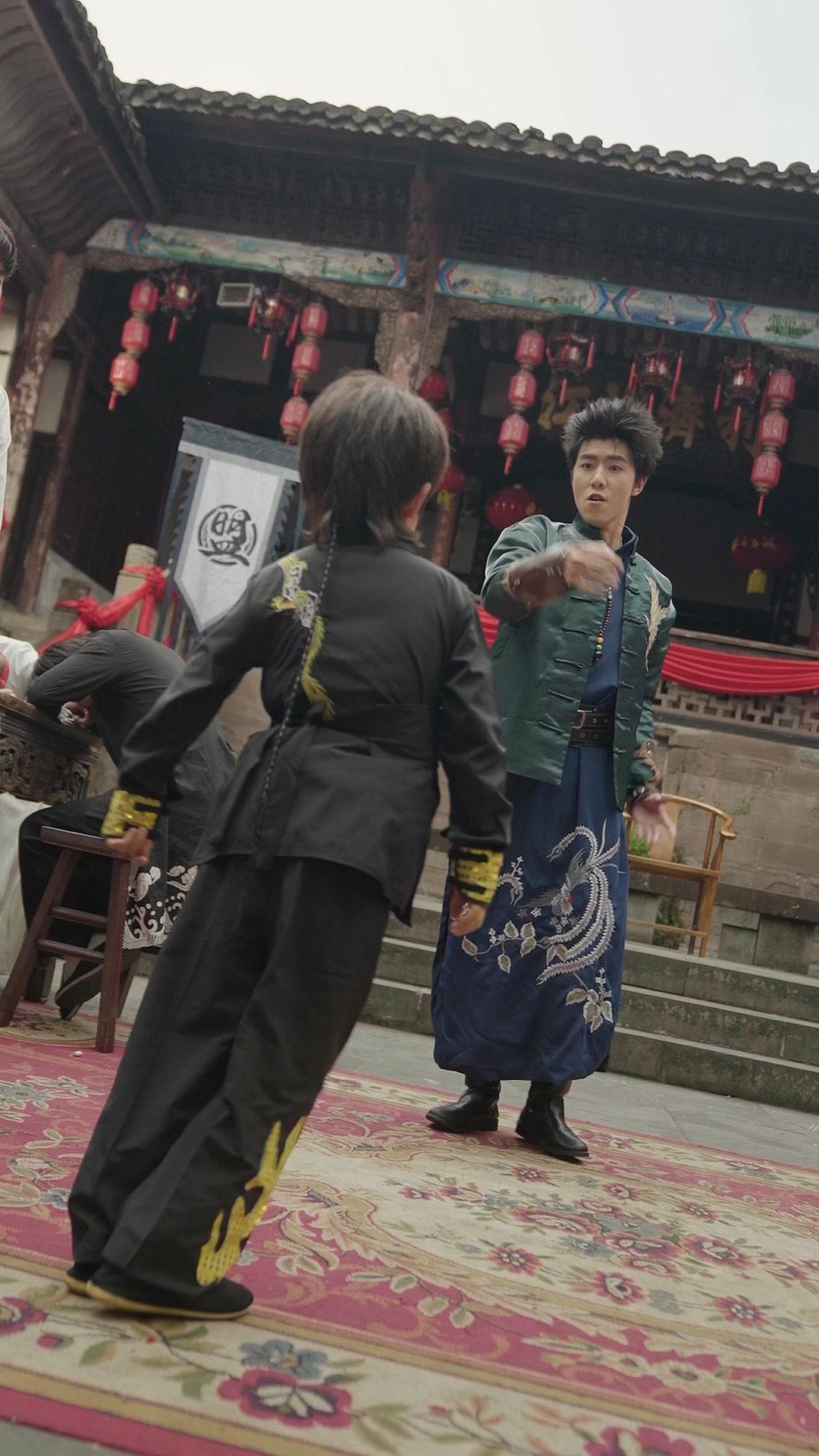 Dewa rezeki reinkarnasi jadi bocah