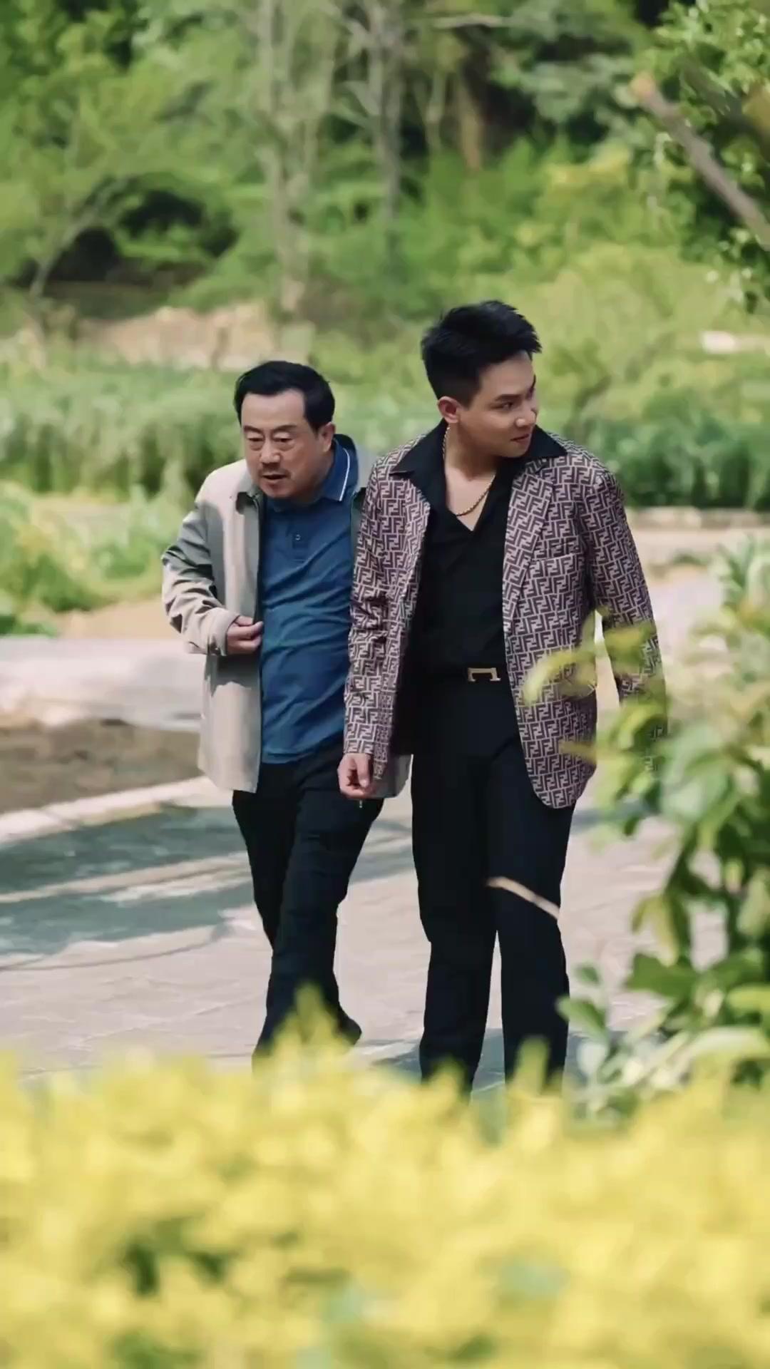  อ้อมกอดที่รอคอย