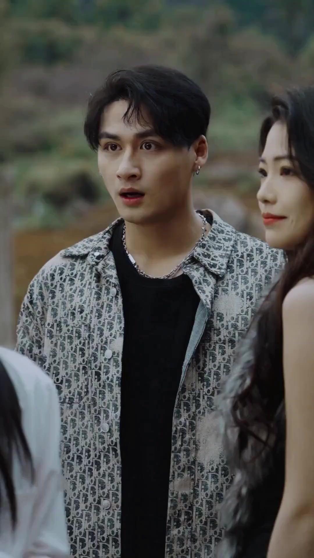 (Dublagem)Sss! A Píton Está se Aproximando