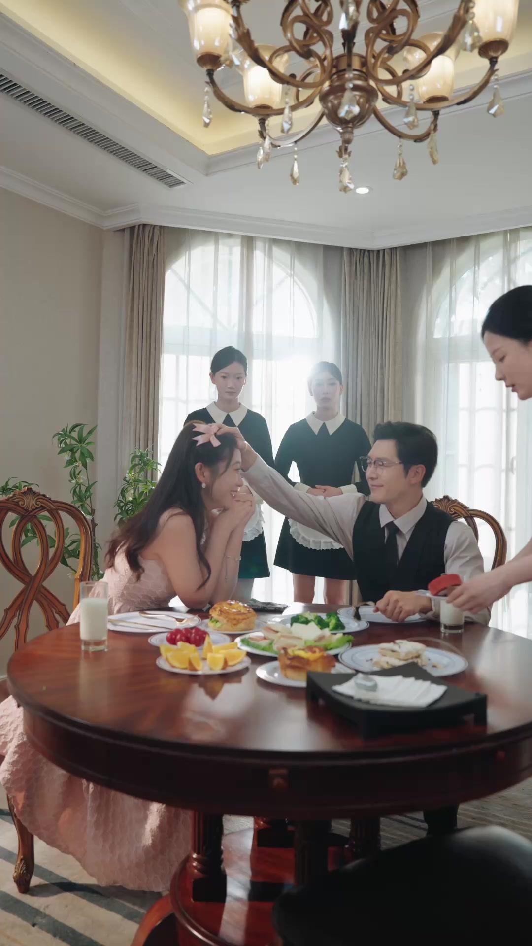 Ne Fuis Pas, Gardienne !