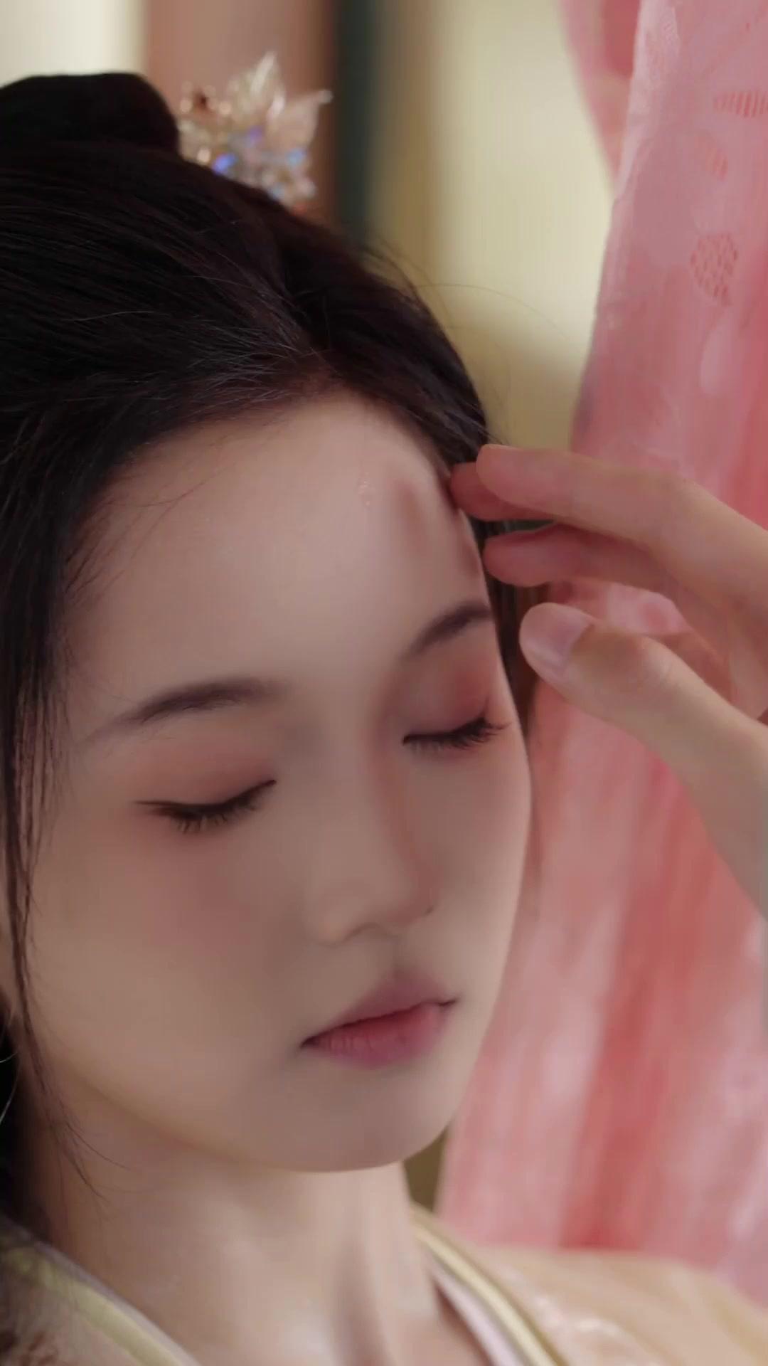 Perangkap Cinta Sang Raja