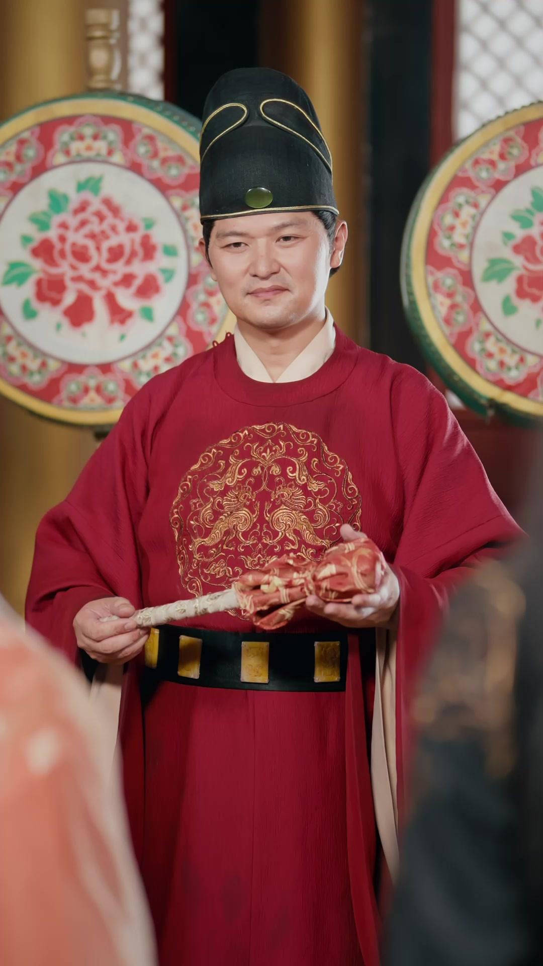 PRINCESSE CHASSEUSE DE ROI LOUP