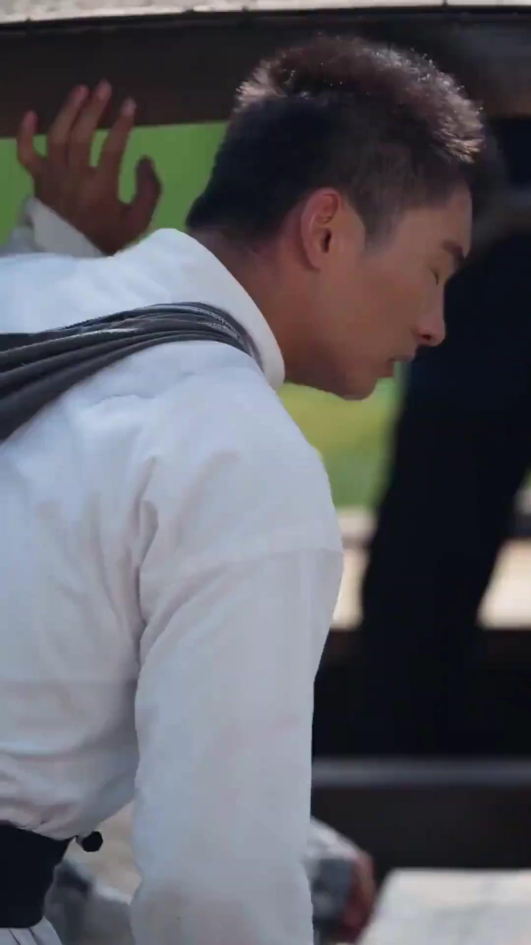 (Dubbed)Broken But Born Divine