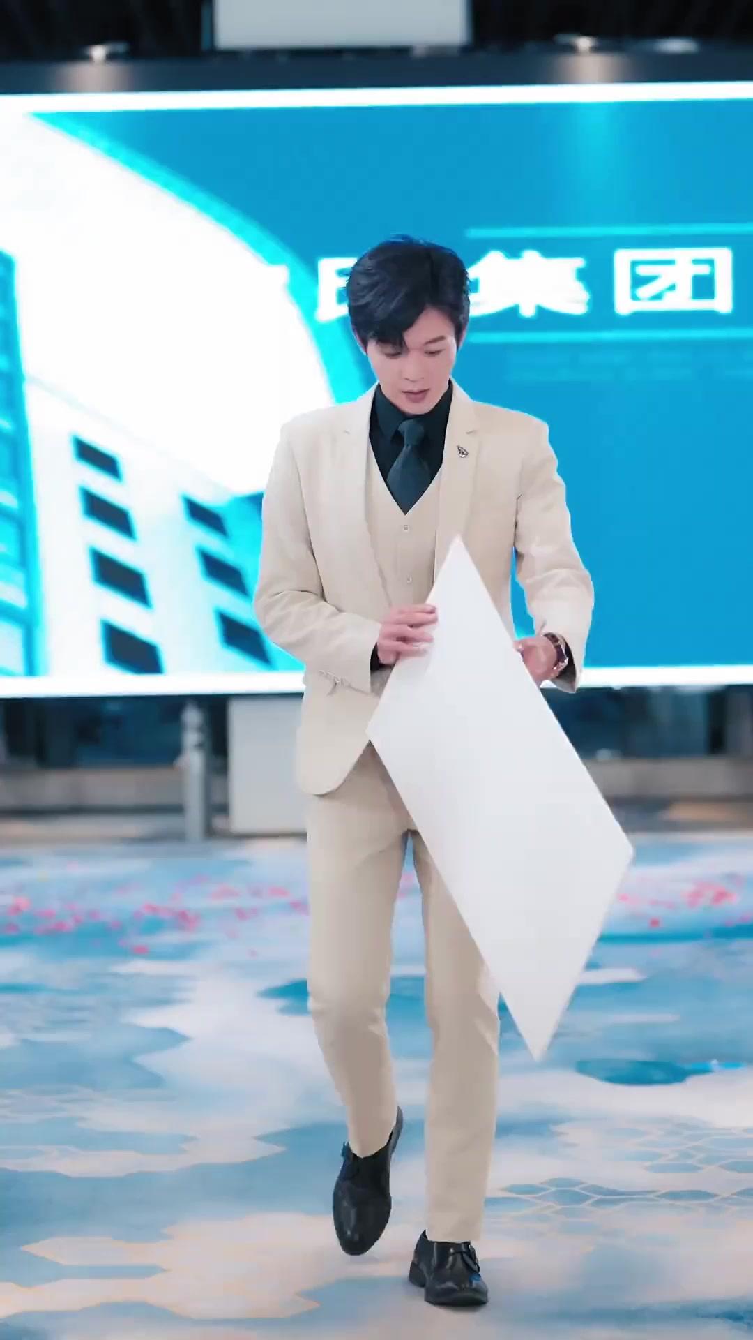 (مدبلج) زوجي الذي كسر قواعد الشفقة