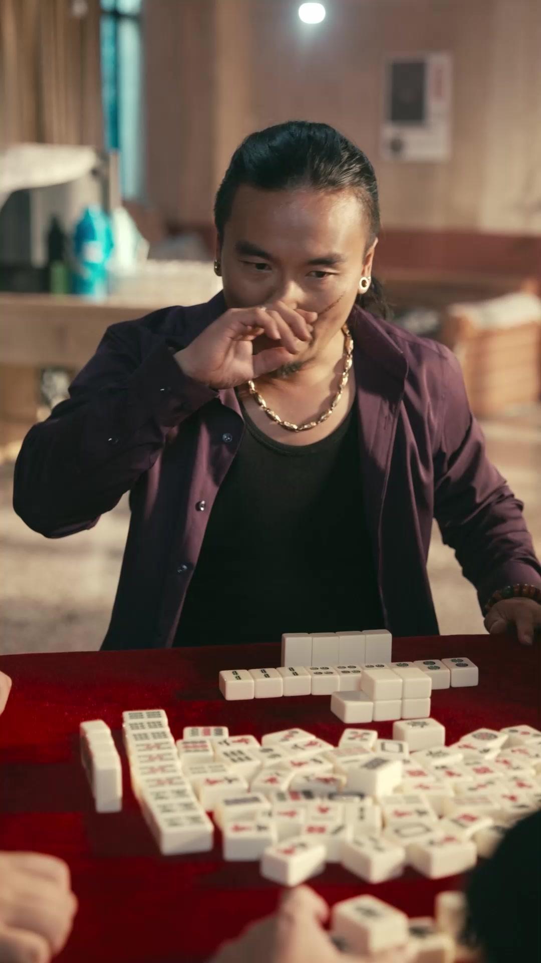 Misi Rahasia: Turnamen Dewa Judi