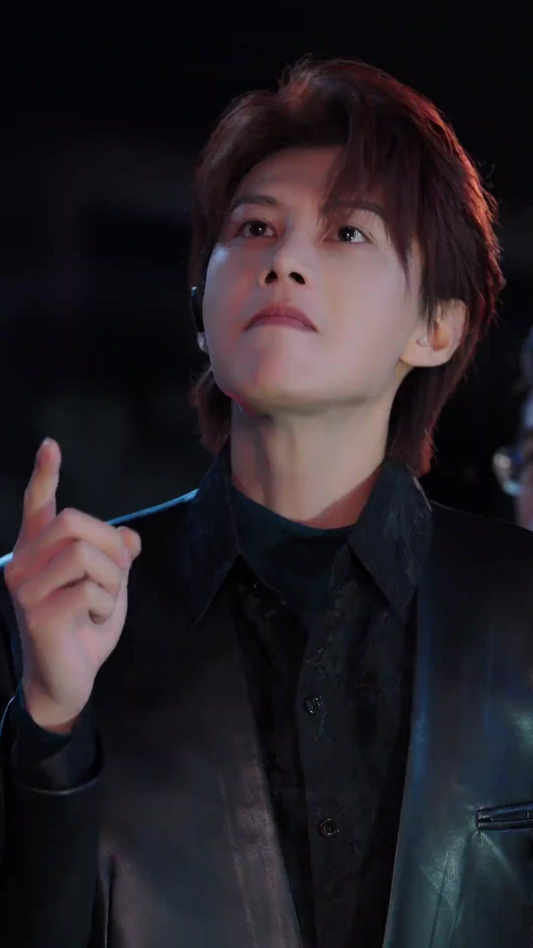 หมกมุ่นรักทั้งวันทั้งคืน