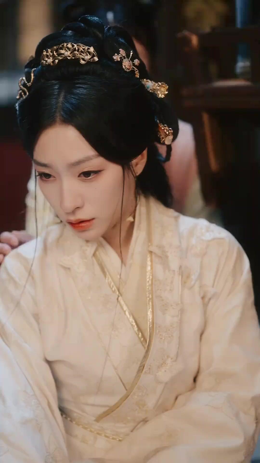 บัลลังก์รักแพทย์หญิงคืนชีพ