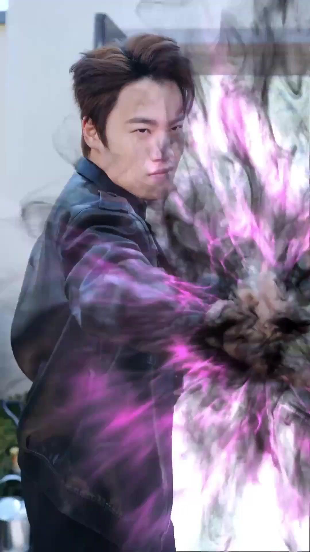 (Dublajlı) Ölümsüz Düştü Dünyaya, Eşim Kara Anka