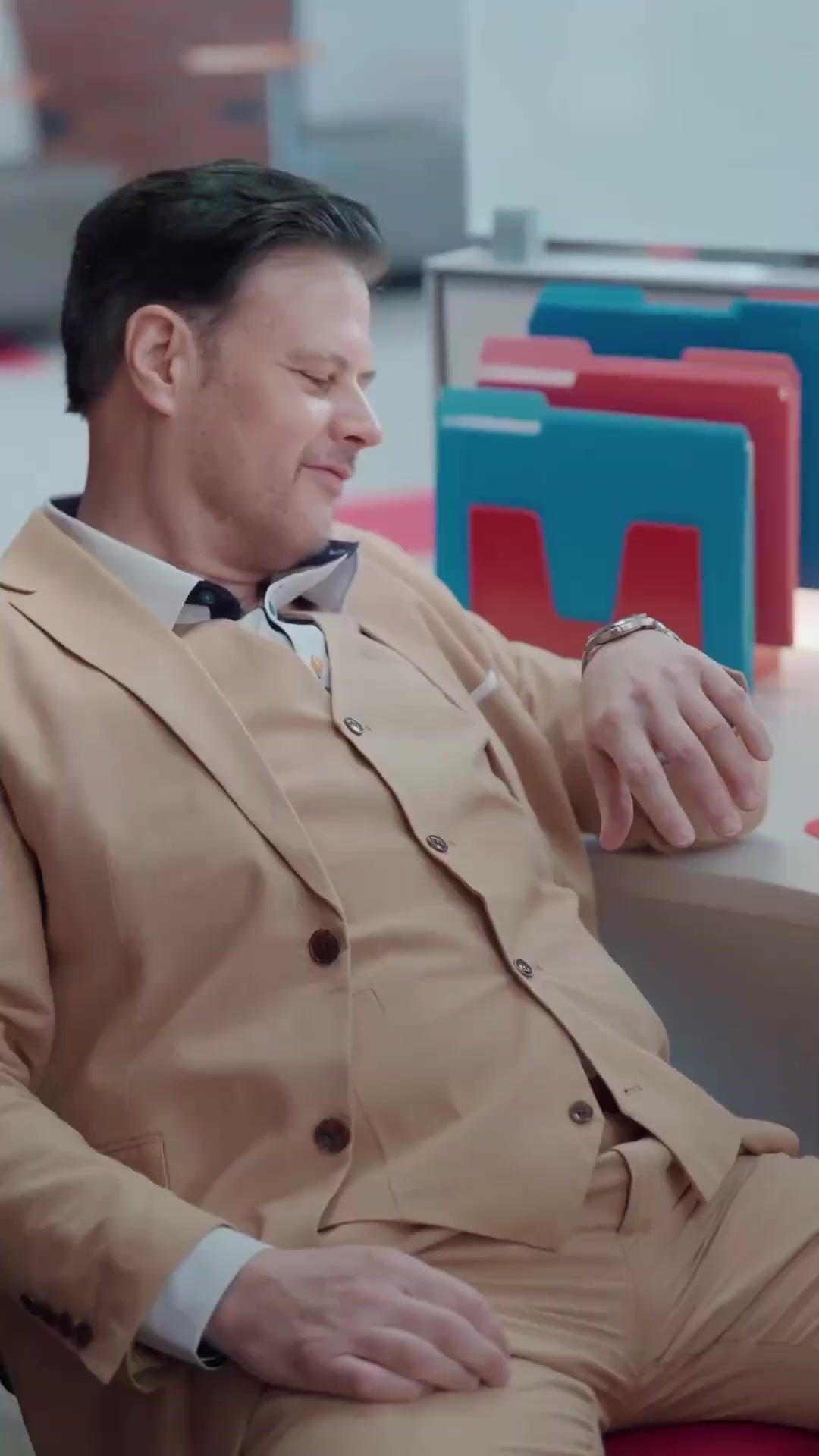 (Dublagem) De Criada a Dona