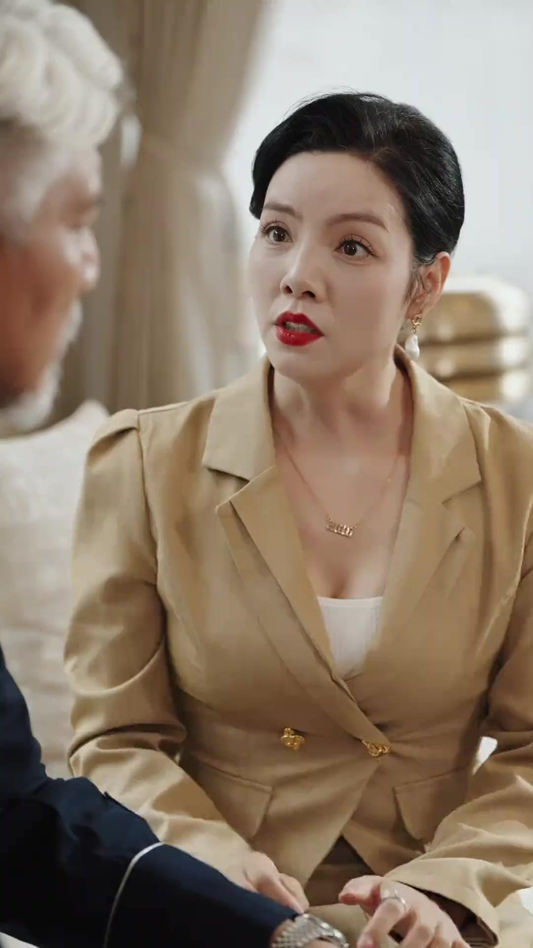 Il Ritorno Trionfale del Generale Reietto