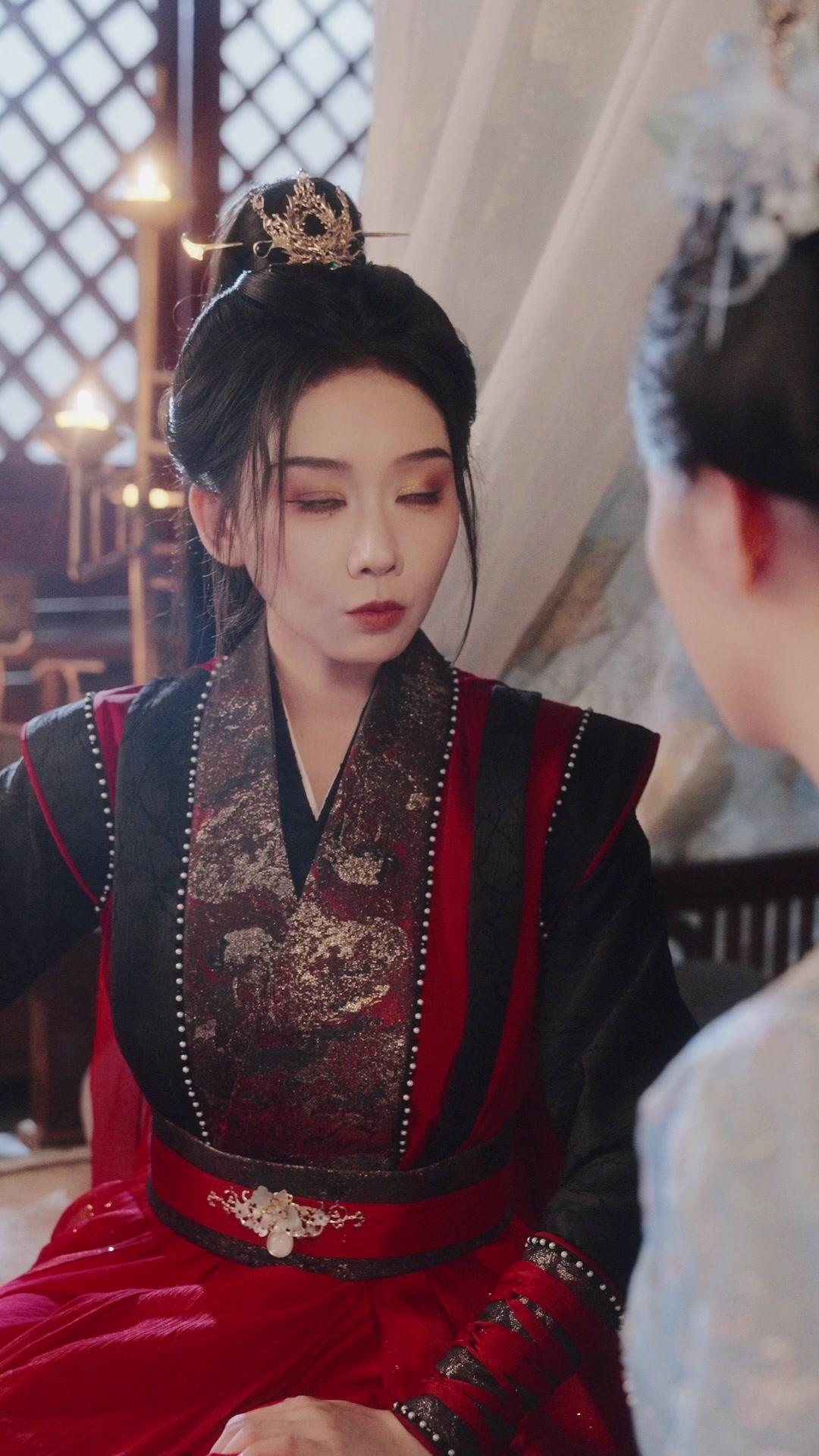 ¿Emperador? ¡Nosotras decidimos!