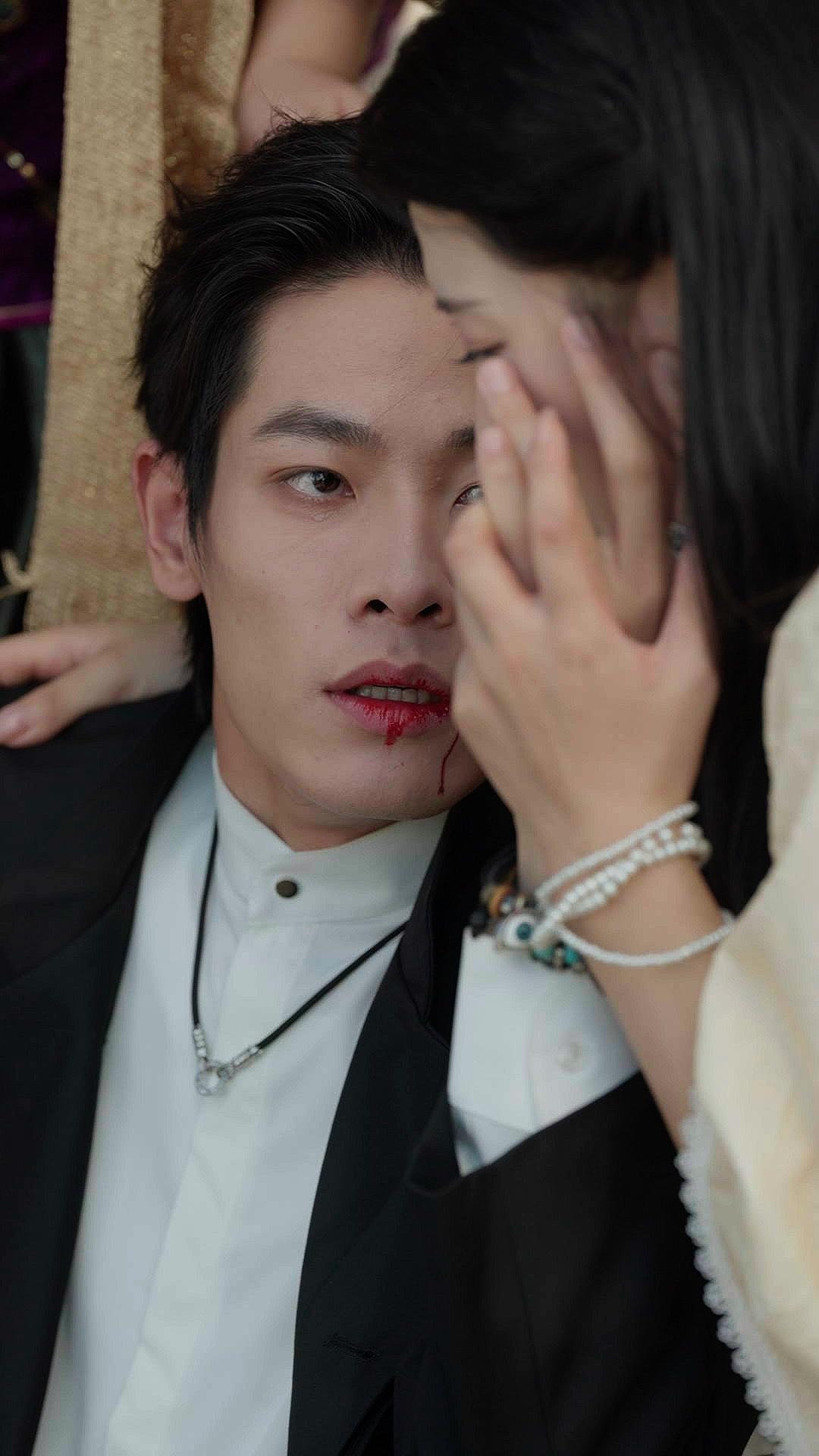 Turun Gunung Demi Cinta