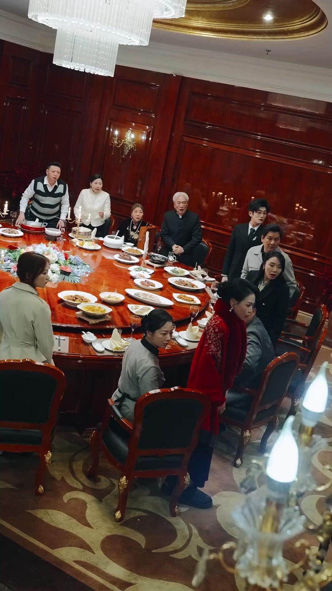 Reborn to Pick: Genius Son or Grateful Girl?