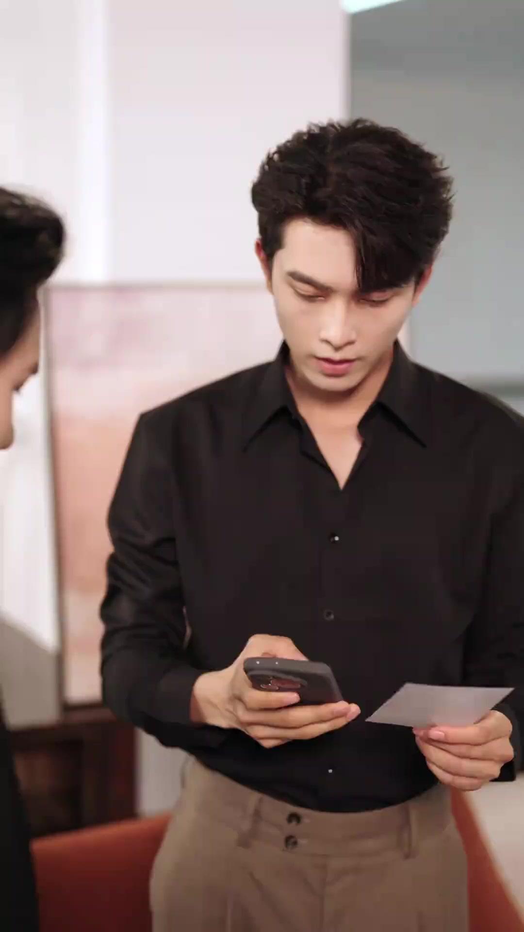 L'OMBRE ET LA LUMIÈRE