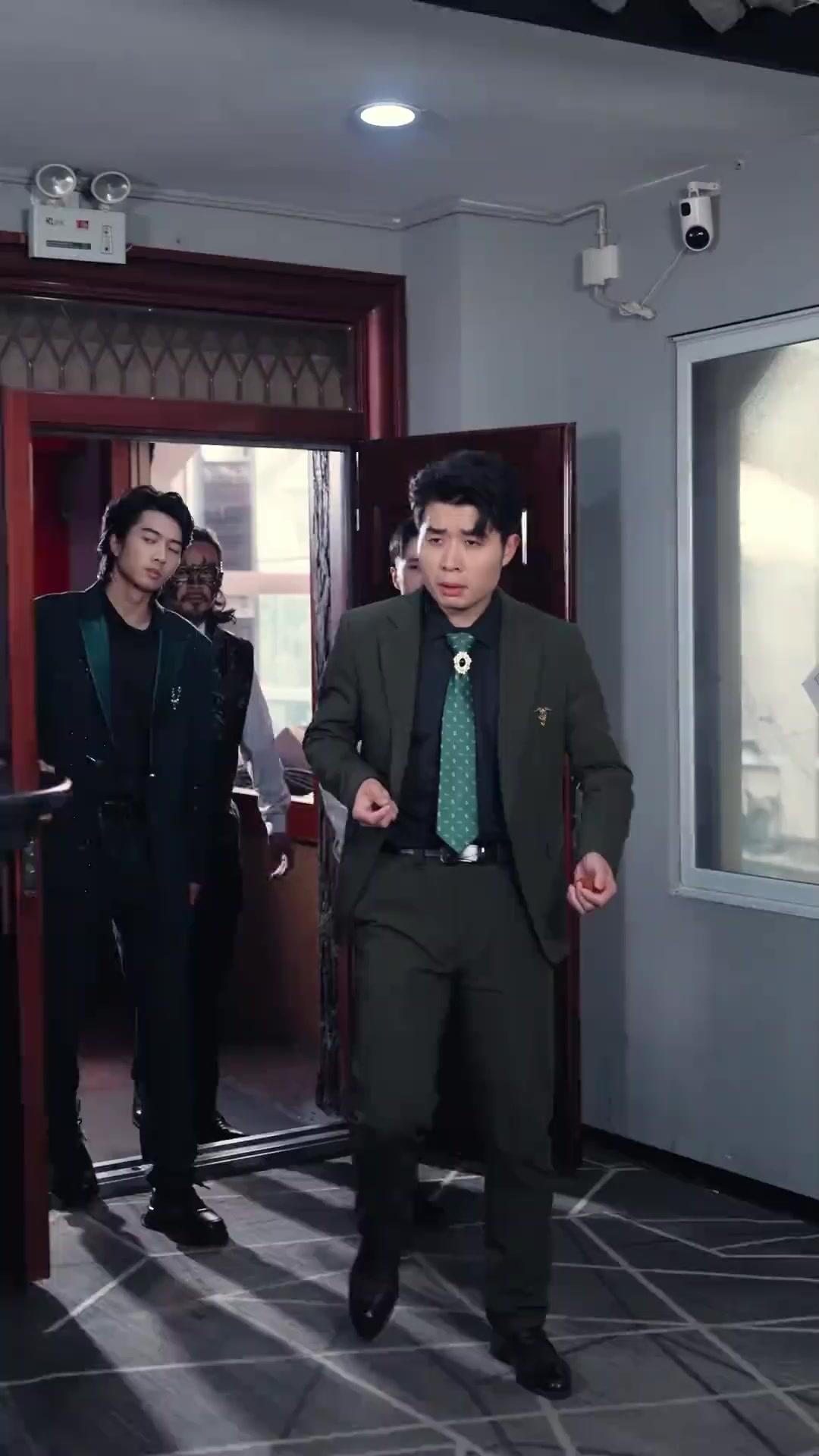 俺の師匠はビリヤードキング！