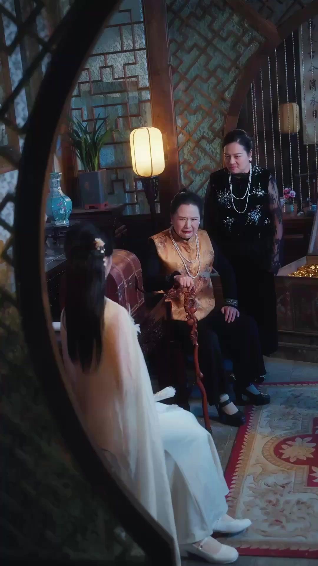 Son Ölümsüz ve Beş Aile