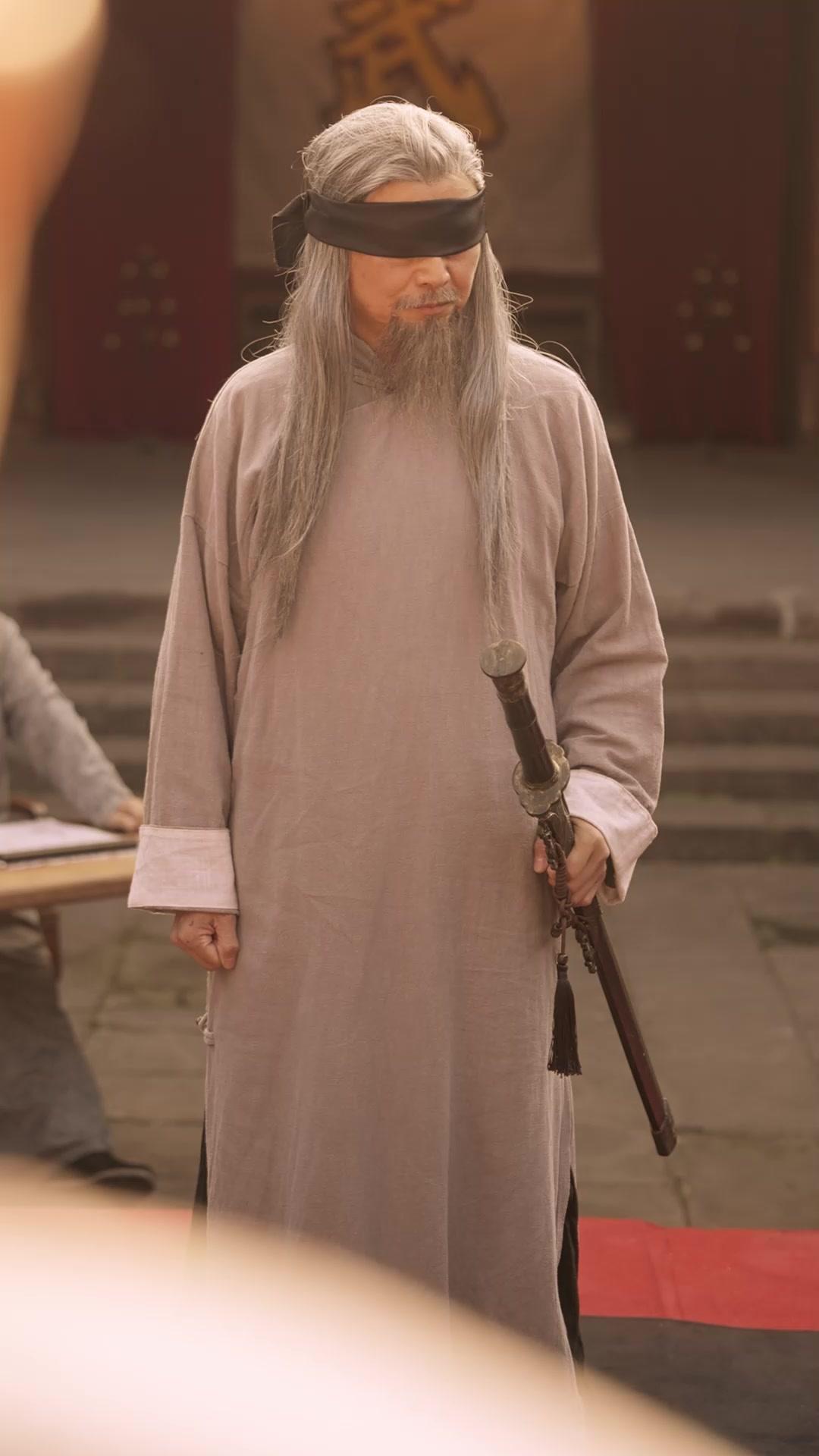 لقب بثمن الدم