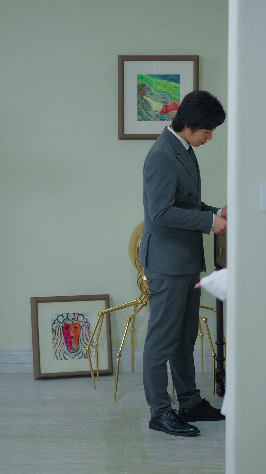 Cinta Tak Bisa Bicara