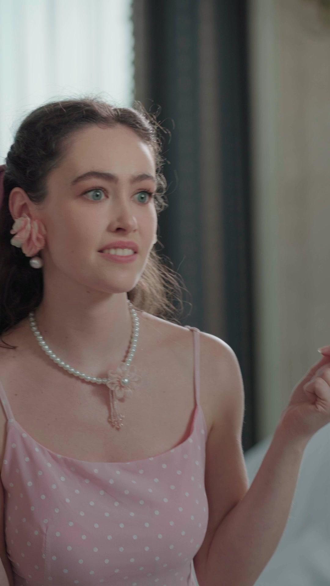 Gold Digging Bride's Fatal Mistake