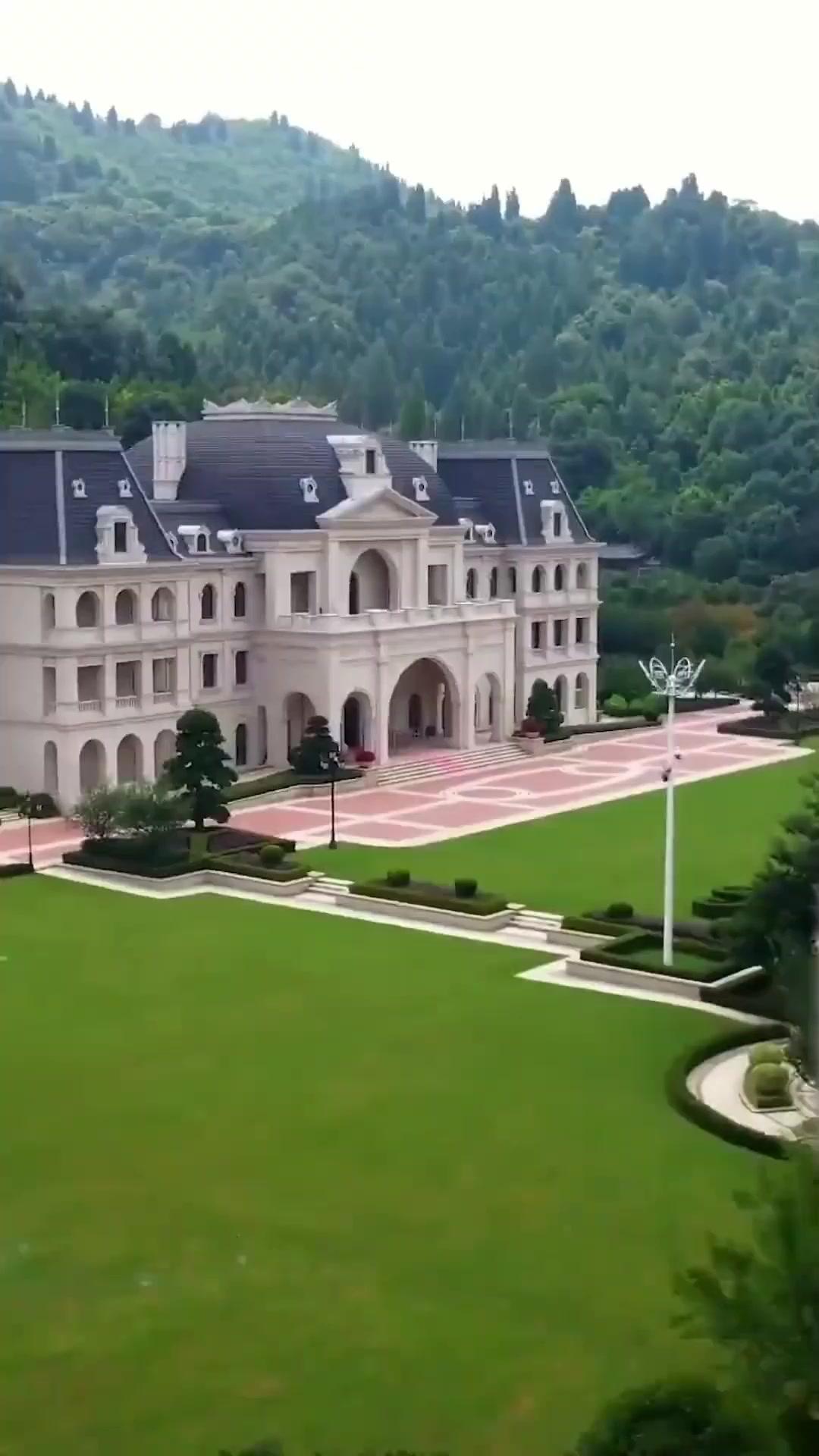 No subestimes a la heredera