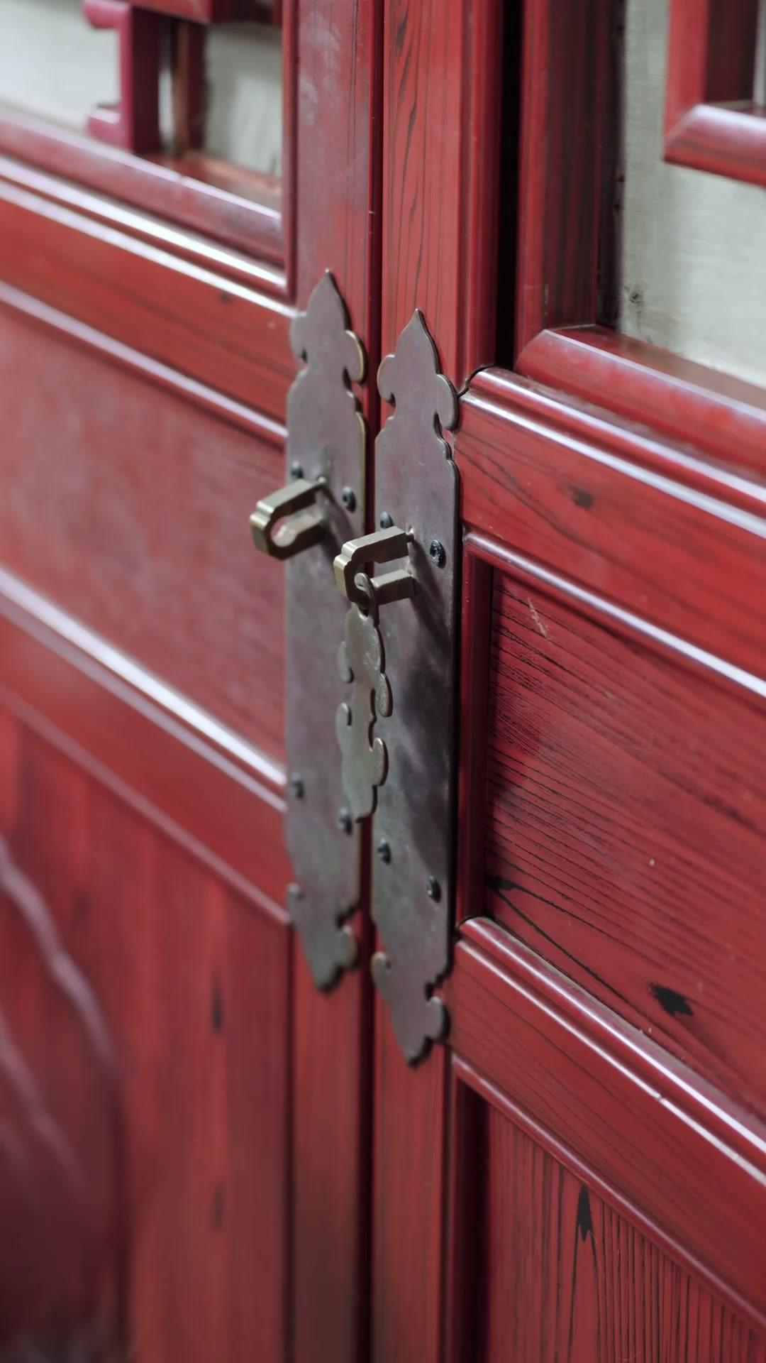 피 묻은 수의: 천자의 심판