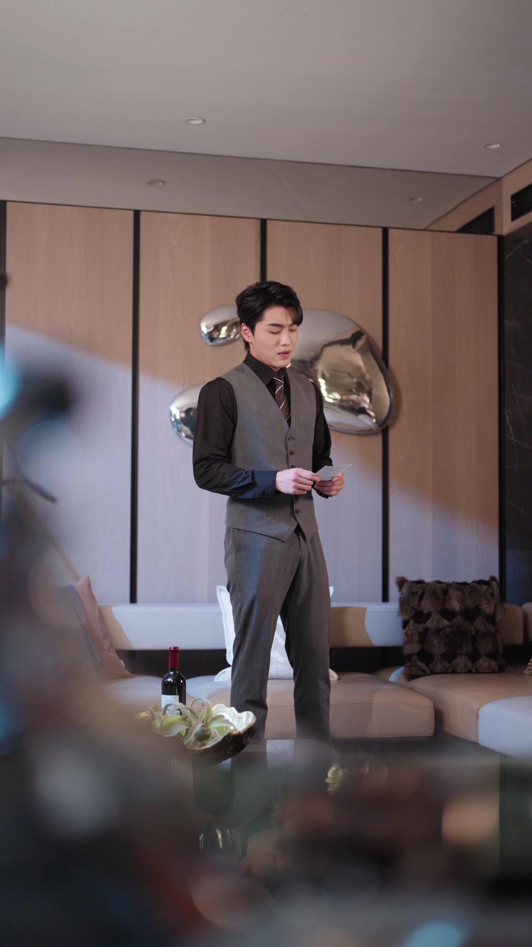 她重生歸來，絕地反擊