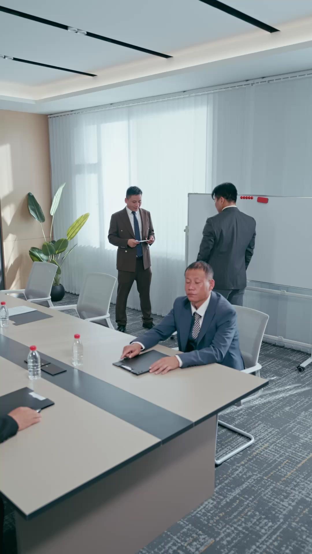 Me abracé con mi guardaespaldas