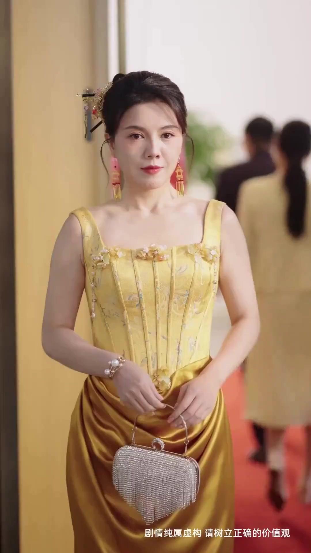 (Dublajlı) Sahte Yıllar