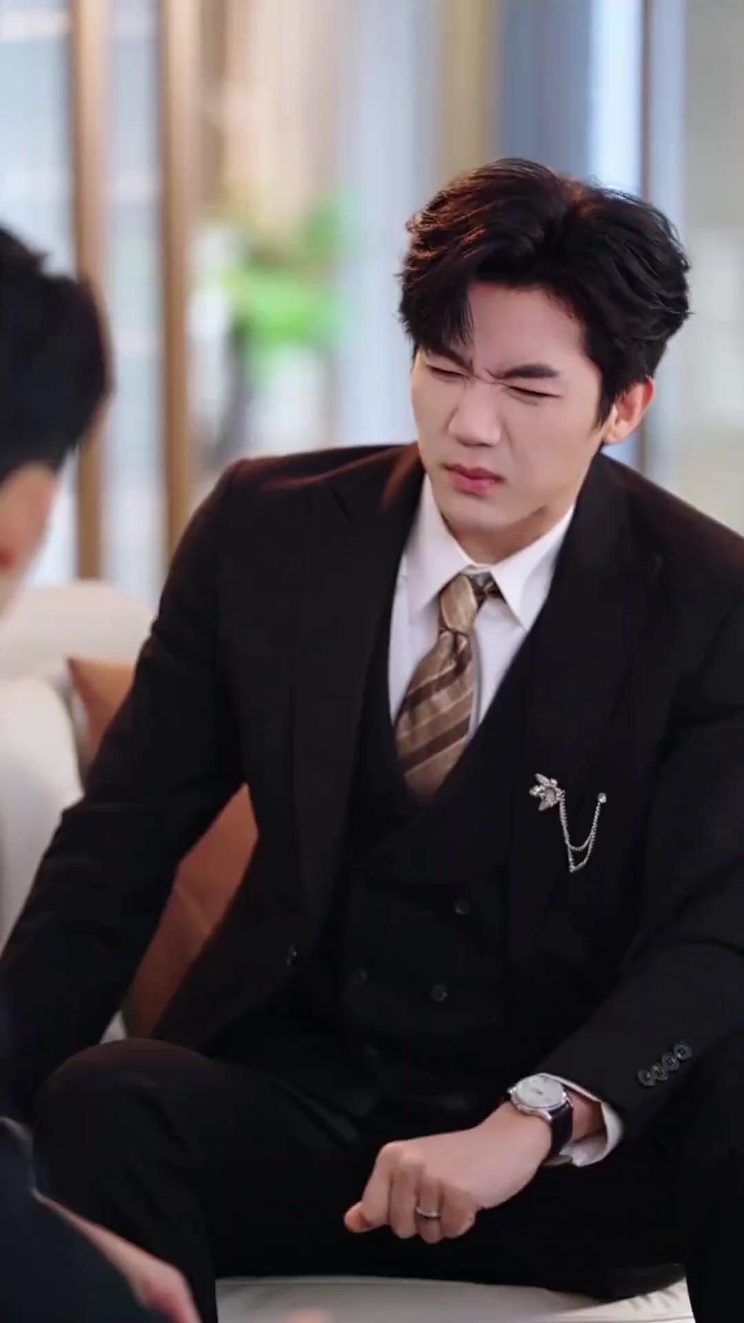 (더빙) 정규직 하나로 사모님 되기