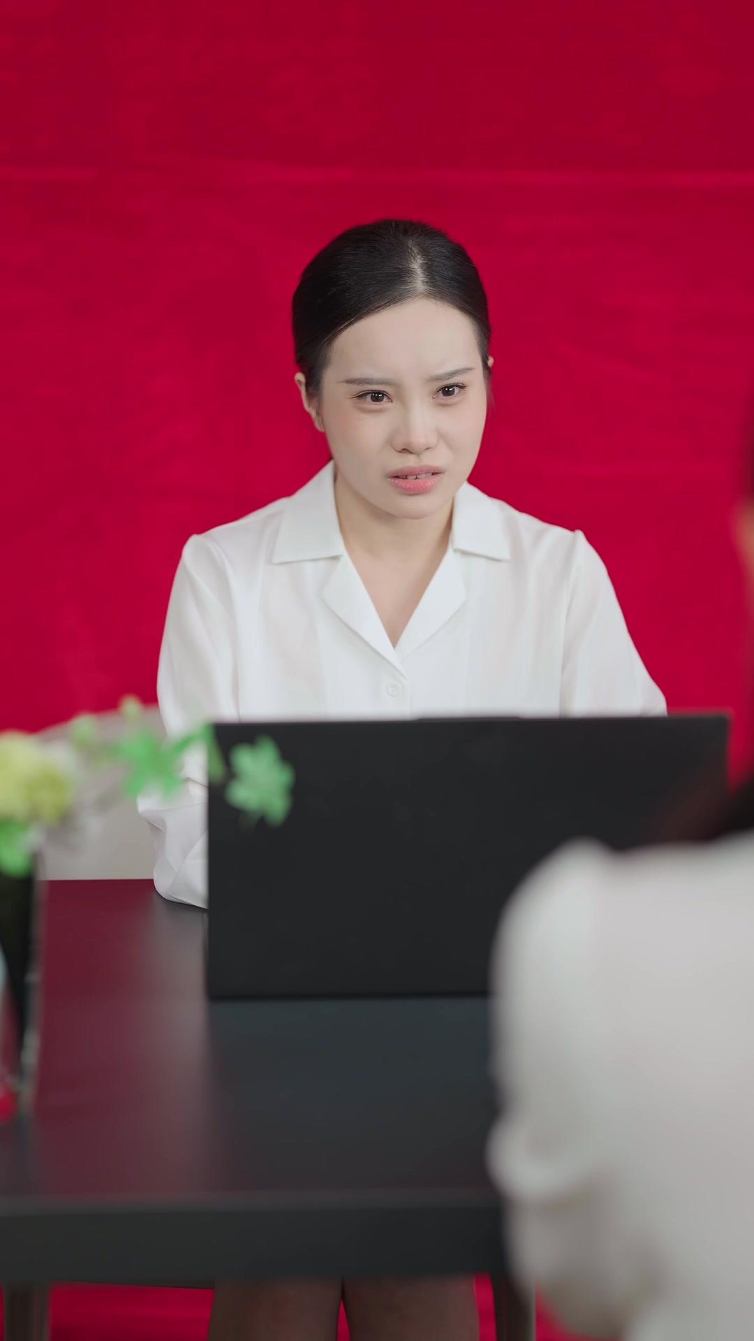 她重生歸來，絕地反擊