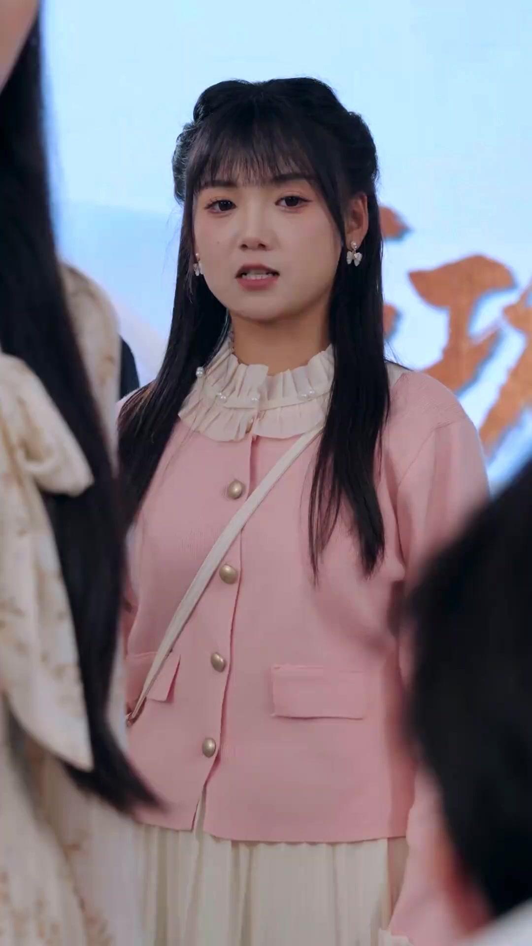 Hell Kitty Lashing Out